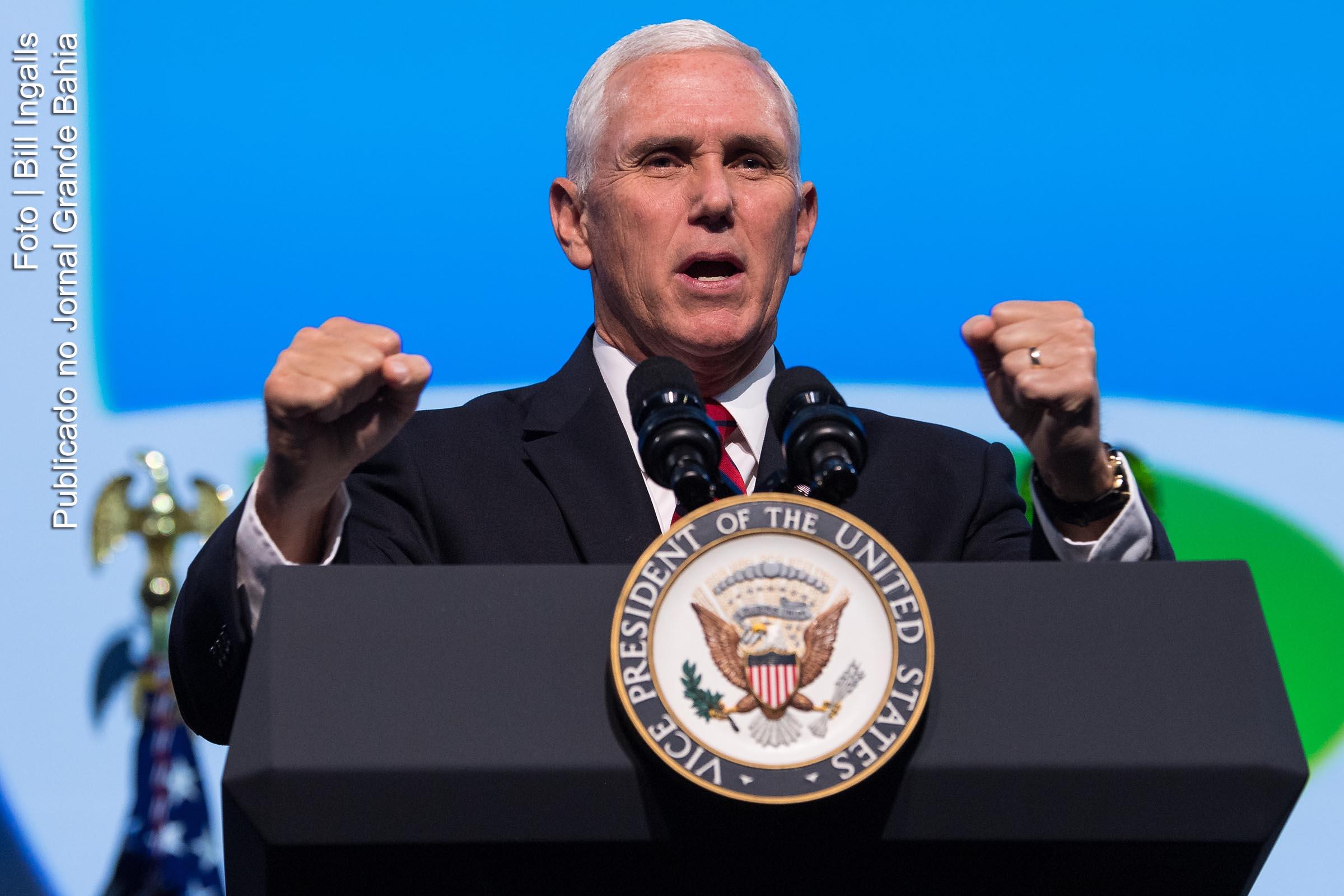 Michael Richard Pence, vice-presidente dos Estados Unidos da América.