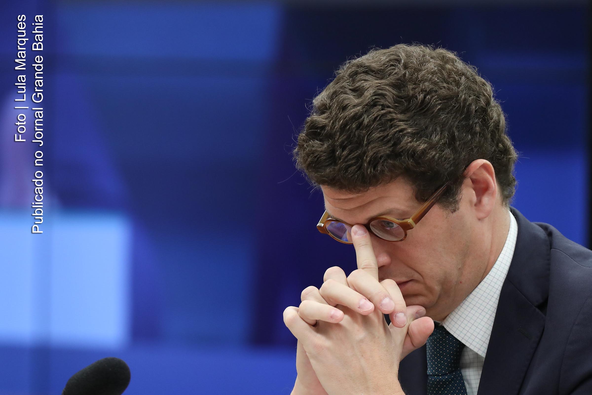 Ministério Público apura suspeita de enriquecimento ilícito do ministro Ricardo Salles, cujo patrimônio saltou de R$ 1,4 milhão para R$ 8,8 milhões entre 2012 e 2018. Salles nega irregularidades.