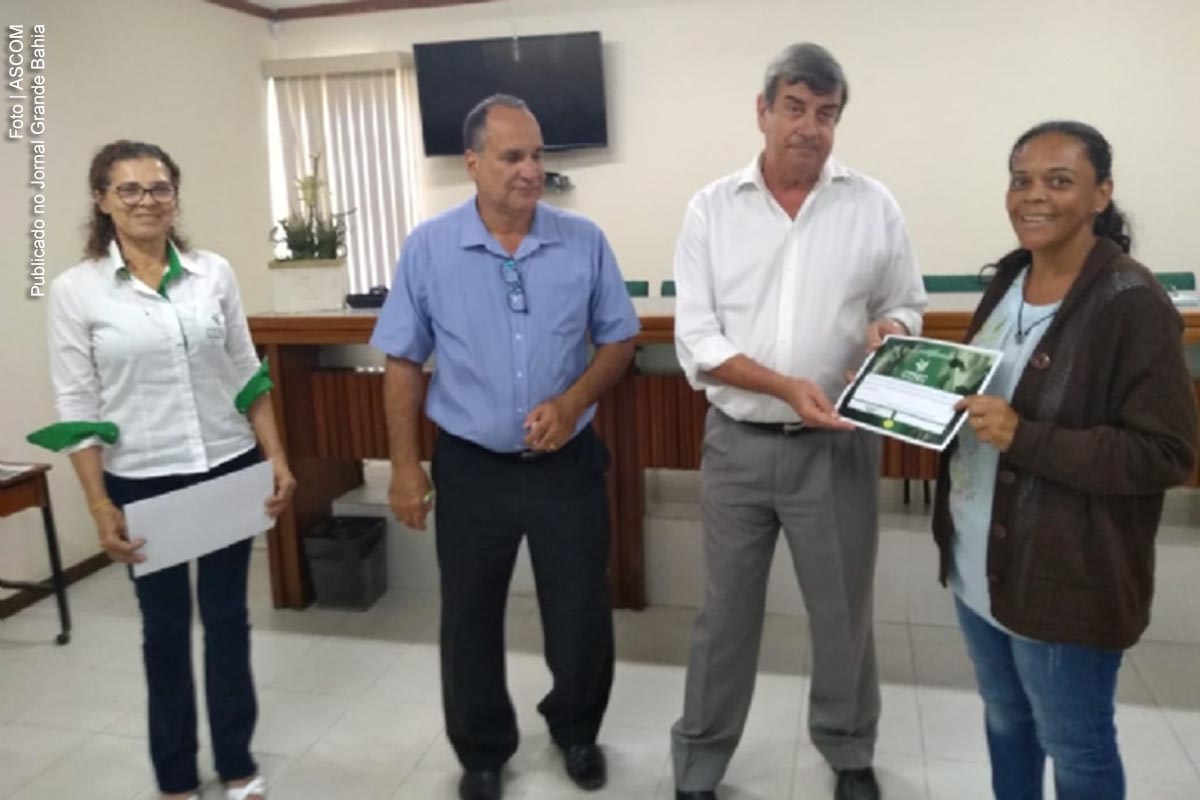 Prefeito Colbert Martins Filho incentiva a formação técnica dos produtores rurais de Feira de Santana.