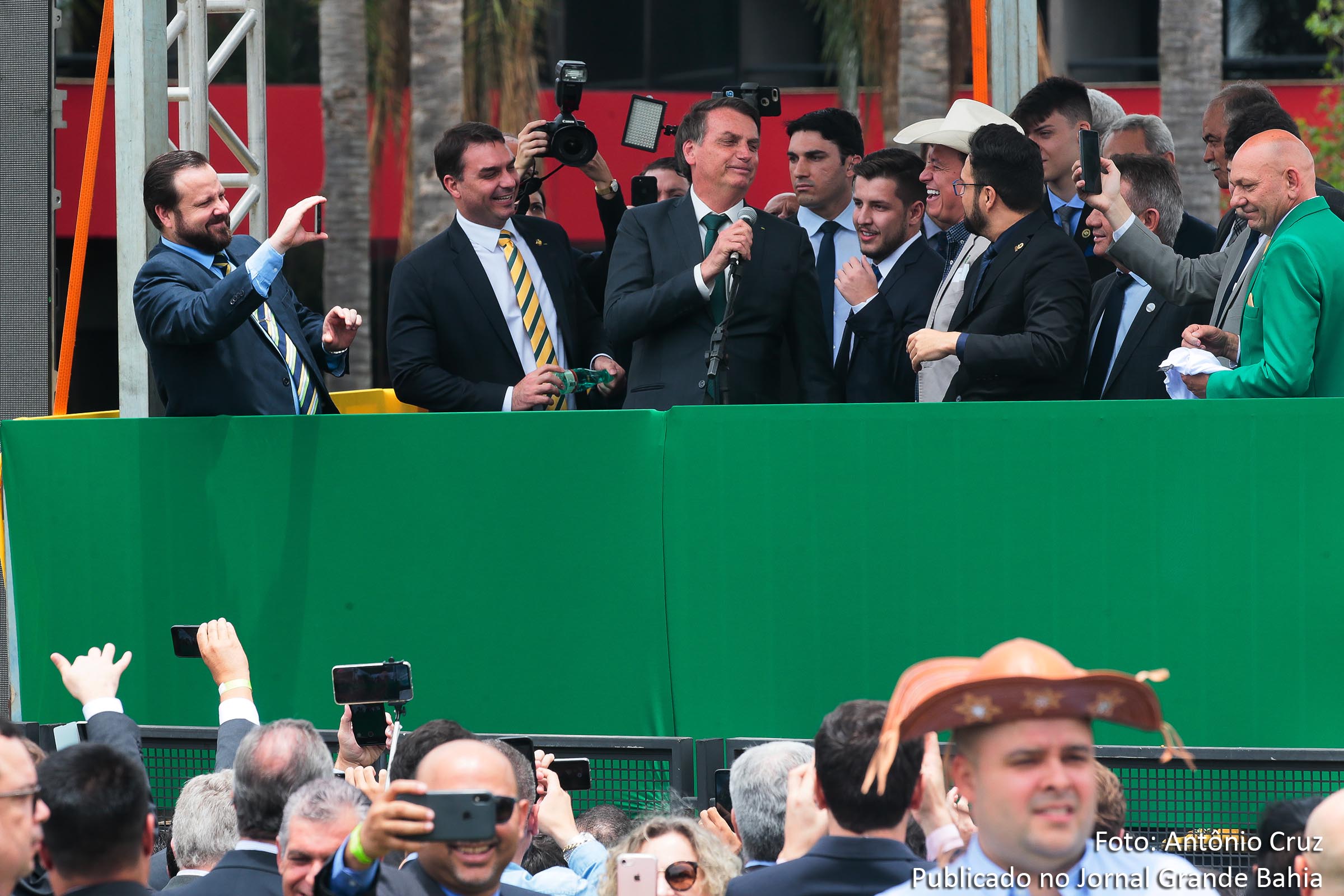Presidente Jair Bolsonaro participa, em Brasília, do evento de lançamento do partido Aliança pelo Brasil.