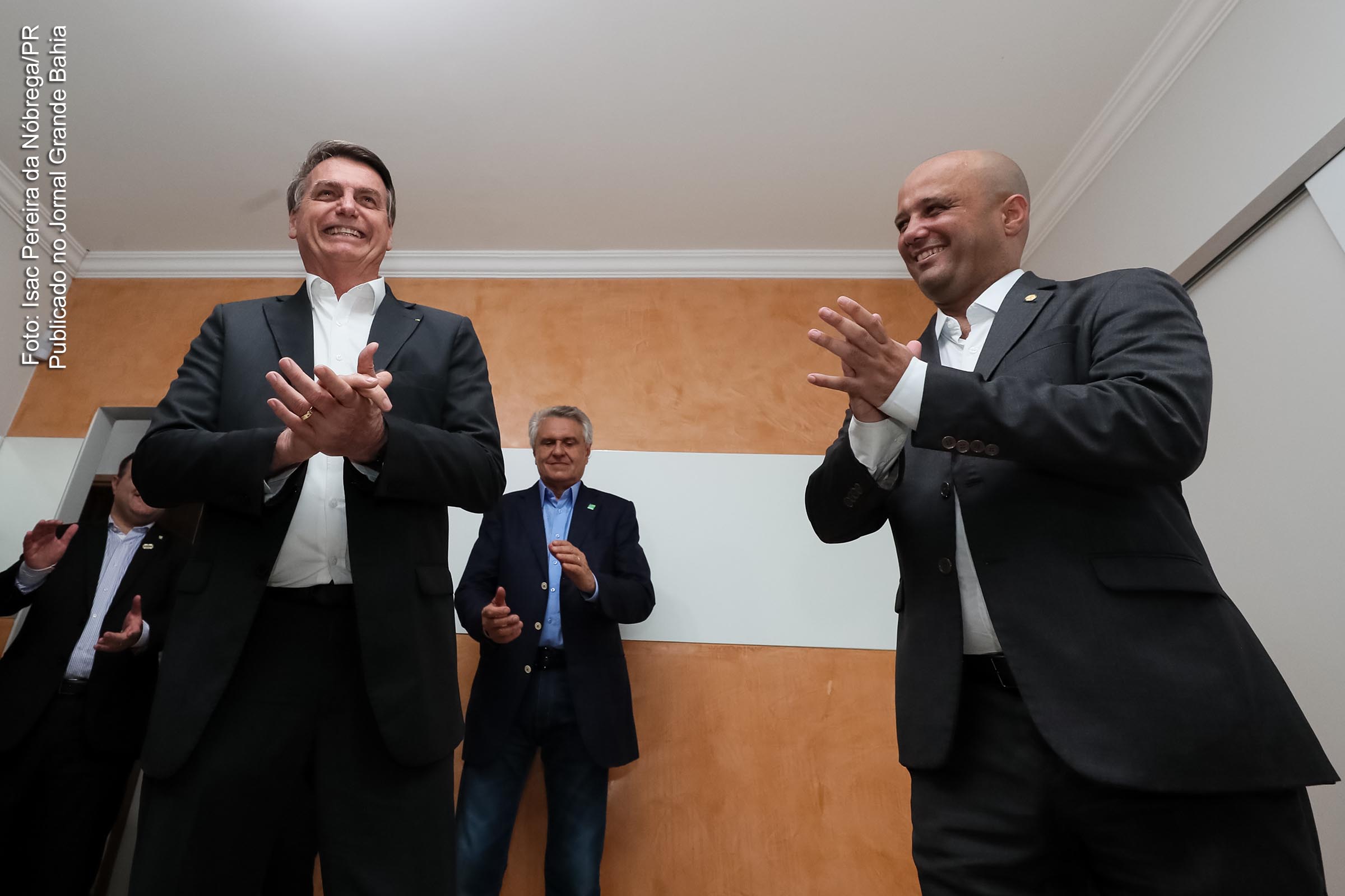 Presidente Jair Bolsonaro sofre de dissociação cognitiva.