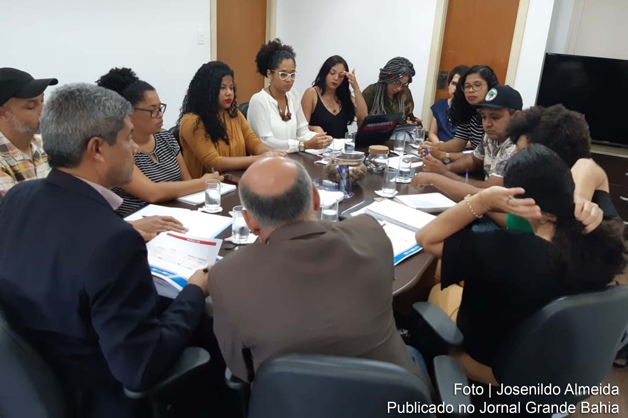 Secretário estadual Jerônimo Rodrigues participa de encontro com educadores do Movimento dos Trabalhadores Rurais sem Terra.