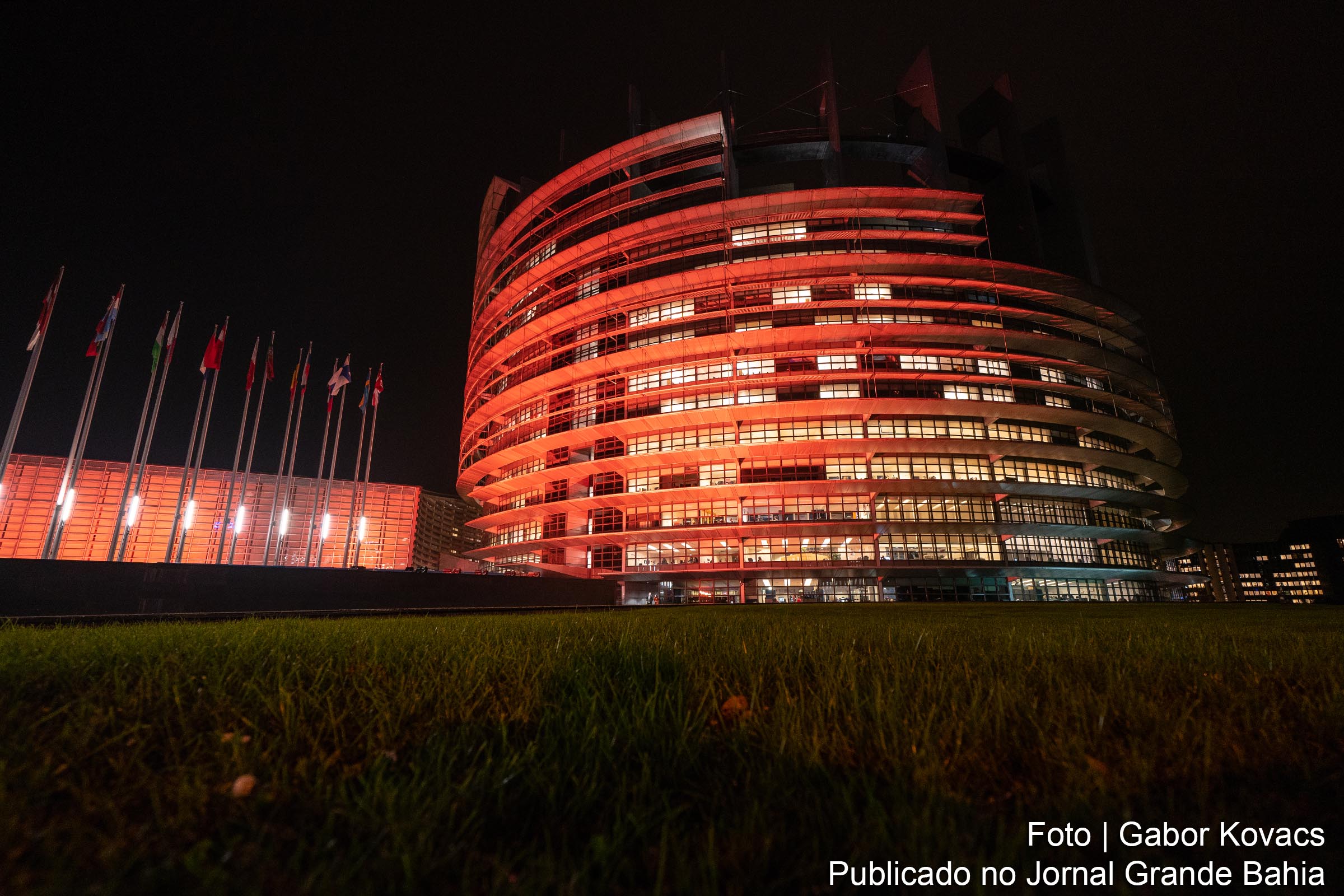 Vista da sede do Parlamento Europeu em Bruxelas, Bélgica.