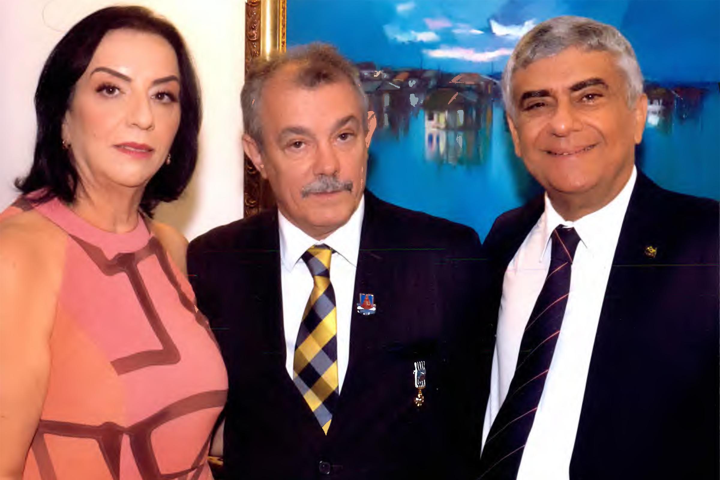 Edição 2019 do troféu ‘Quem é Quem’ homenageia a juíza Cenina Saraiva e os desembargadores Baltazar Miranda Saraiva e João Augusto Pinto; Evento ocorre em Feira de Santana