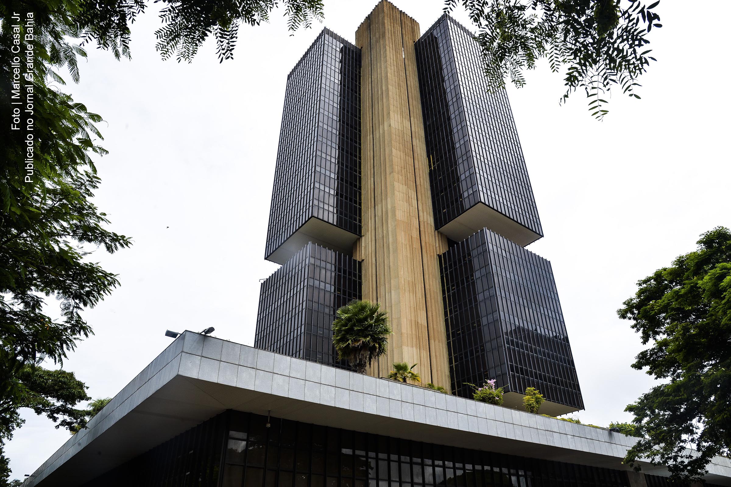 Setor público consolidado tem déficit primário de R$ 15,3 bilhões em novembro de 2019