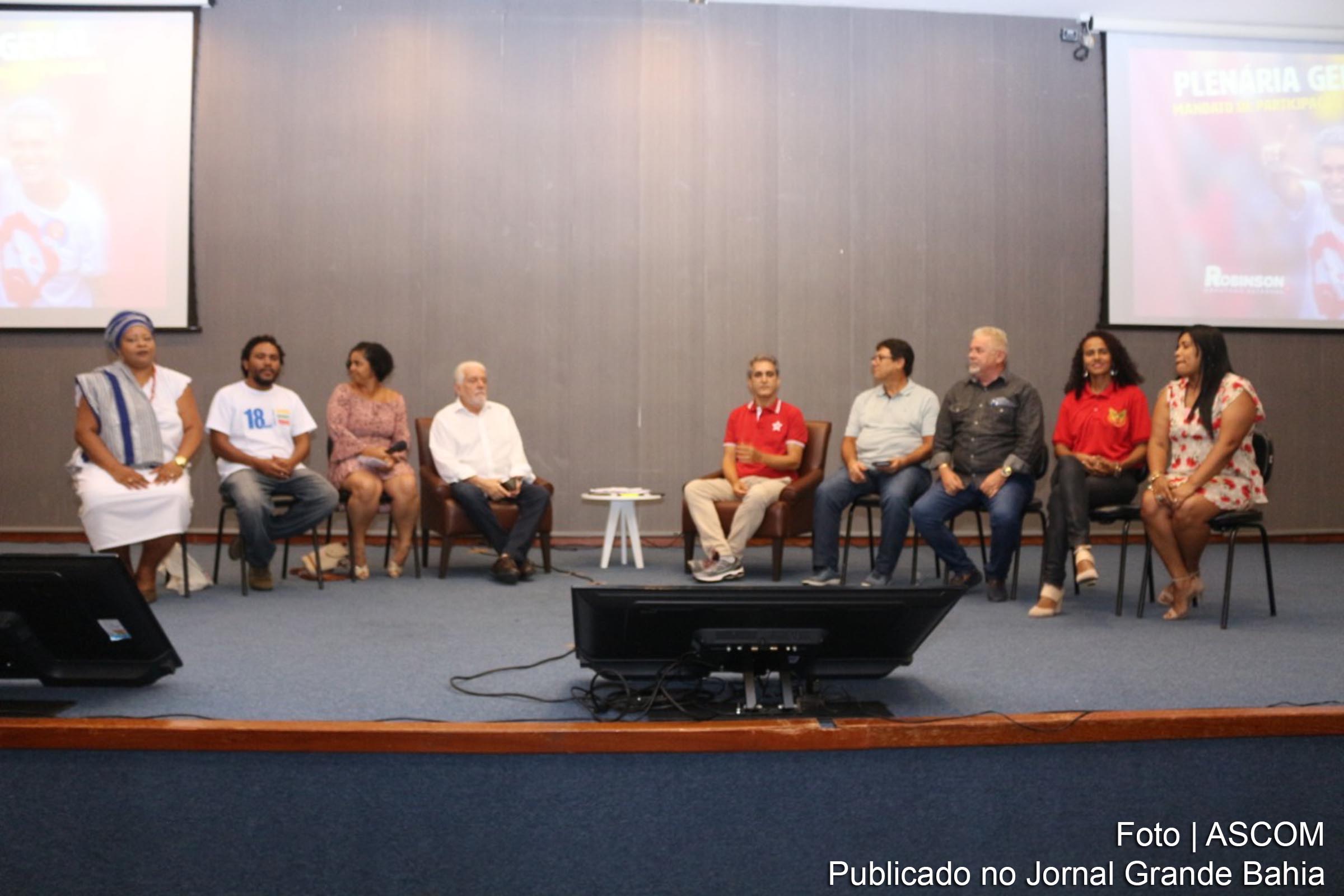 Plenária promovida pelo deputado Robinson Almeida defendeu nome do partido para disputa da Prefeitura de Salvador.