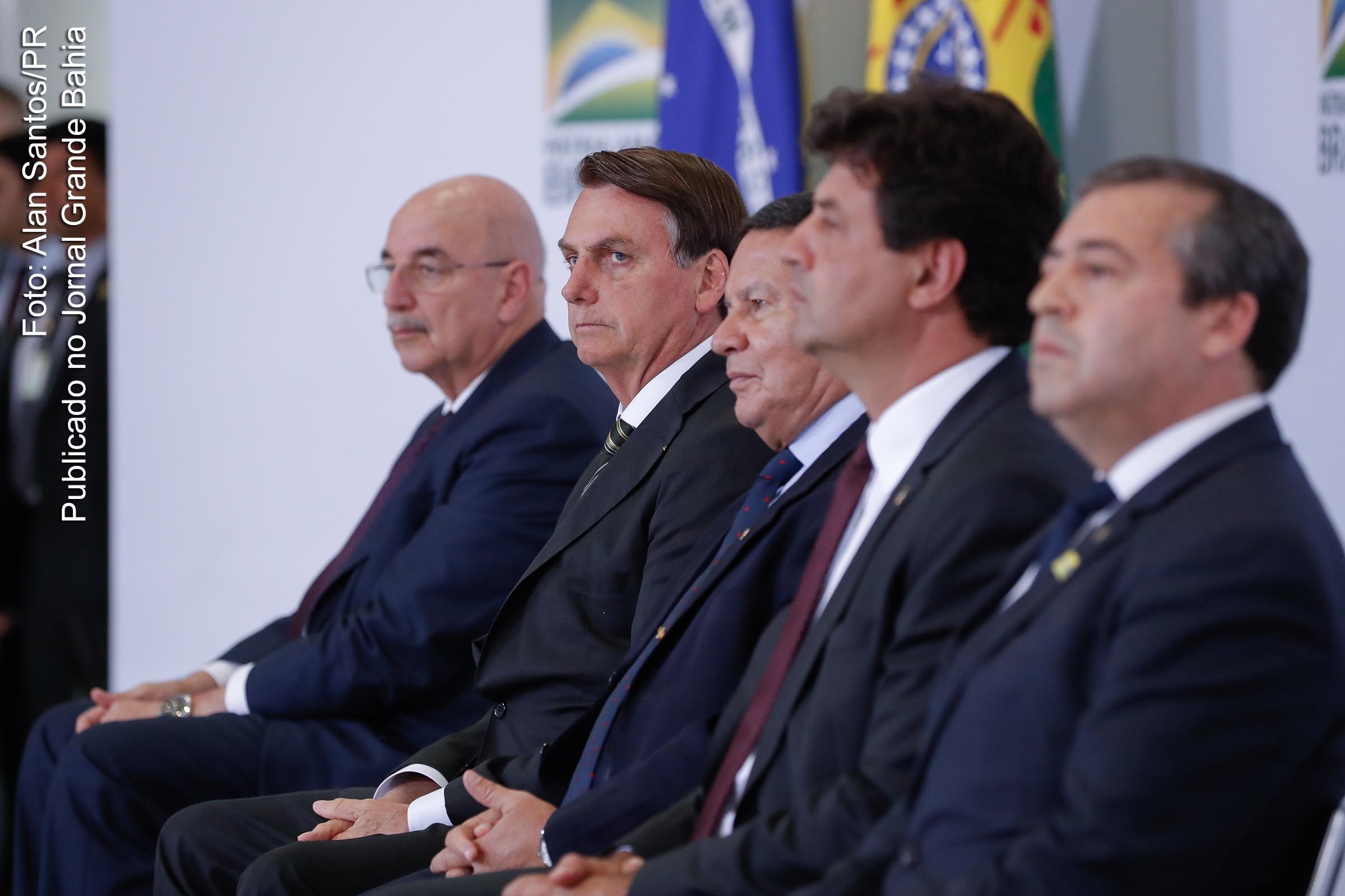 Presidente Jair Bolsonaro é prodigo em reduzir poder de compra da classe trabalhadora e ampliar a desigualdade social.