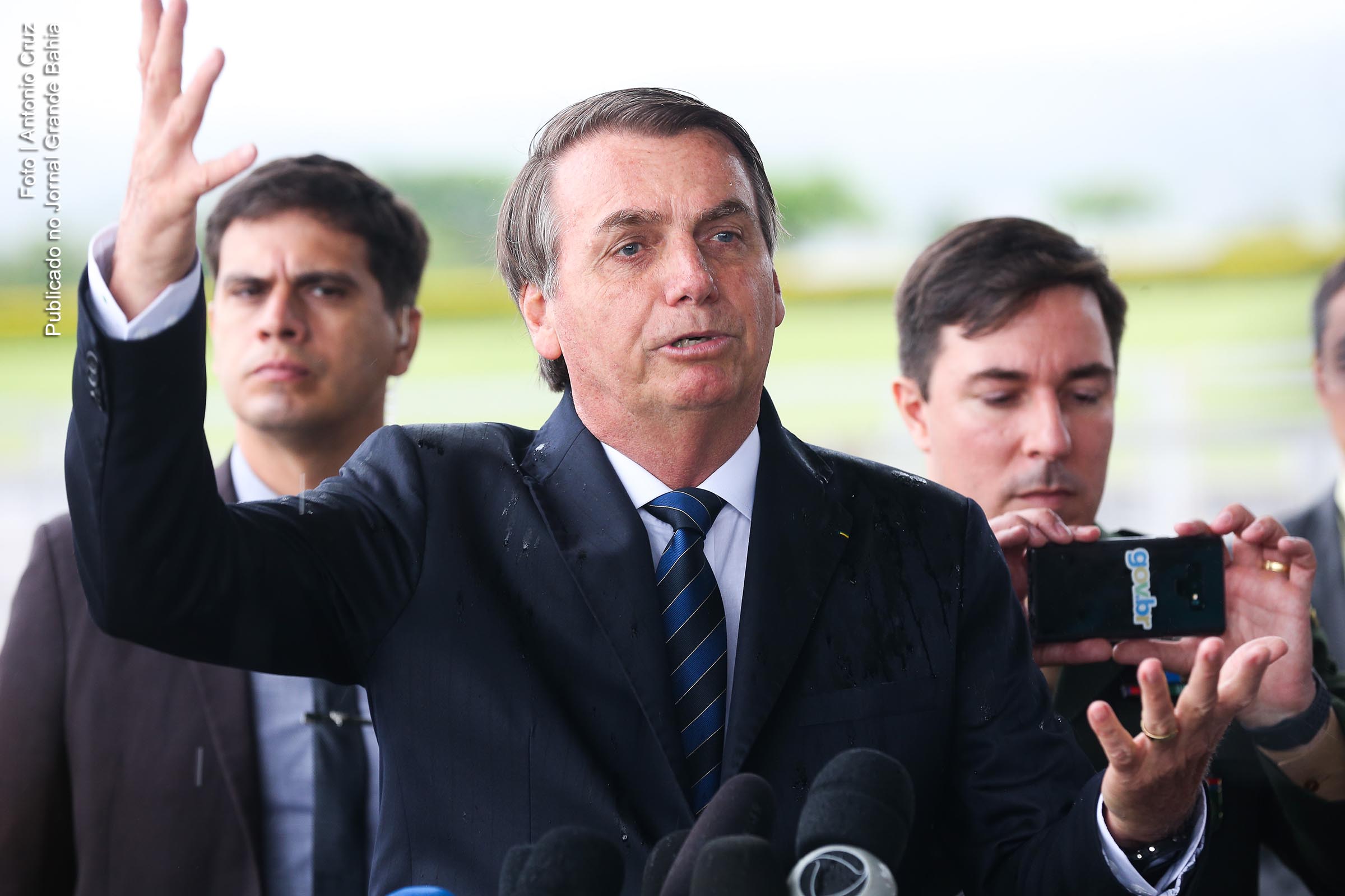 Presidente Jair Bolsonaro sanciona legislação.