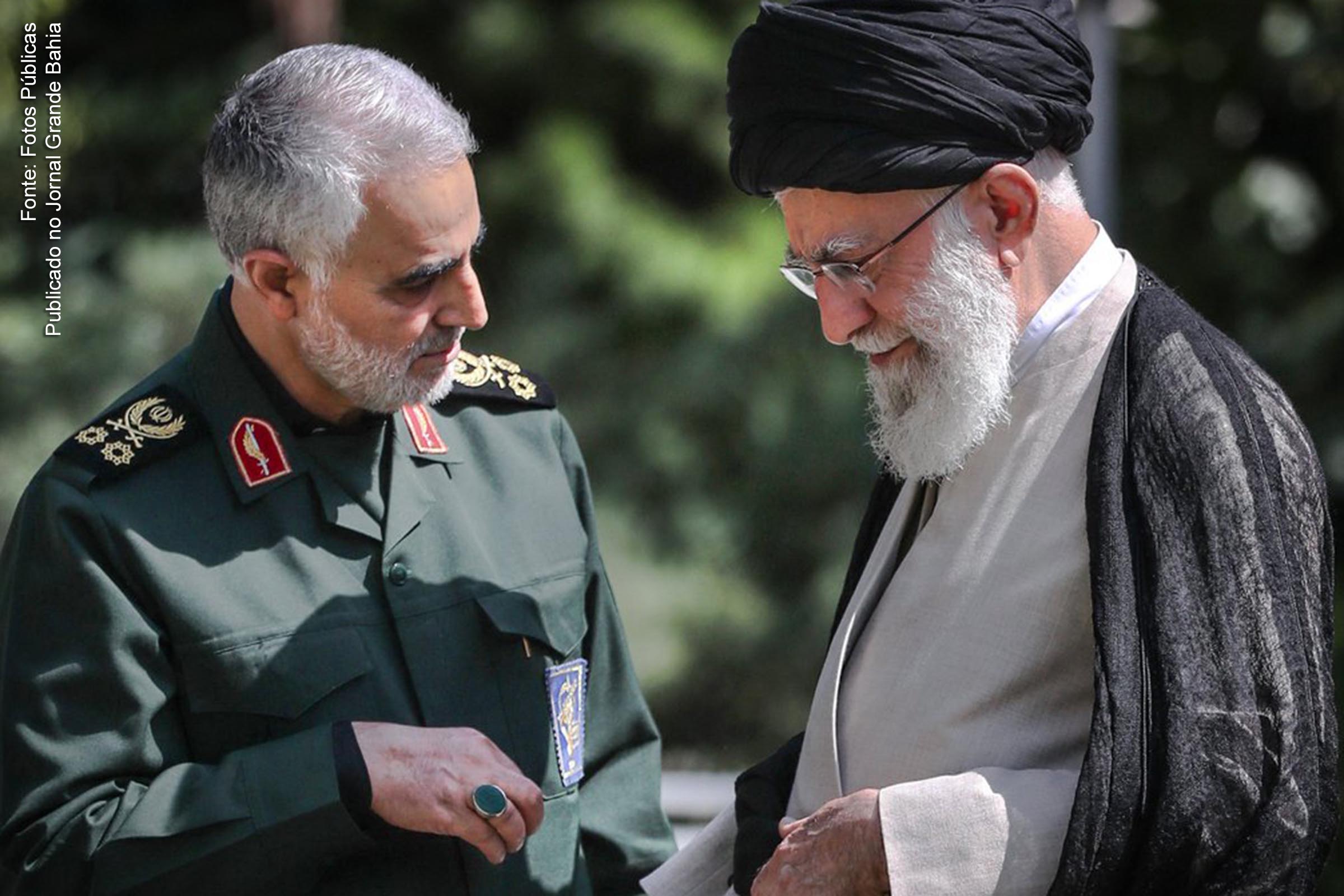 General do alto comando do Irã e o líder supremo aiatolá Ali Khamenei