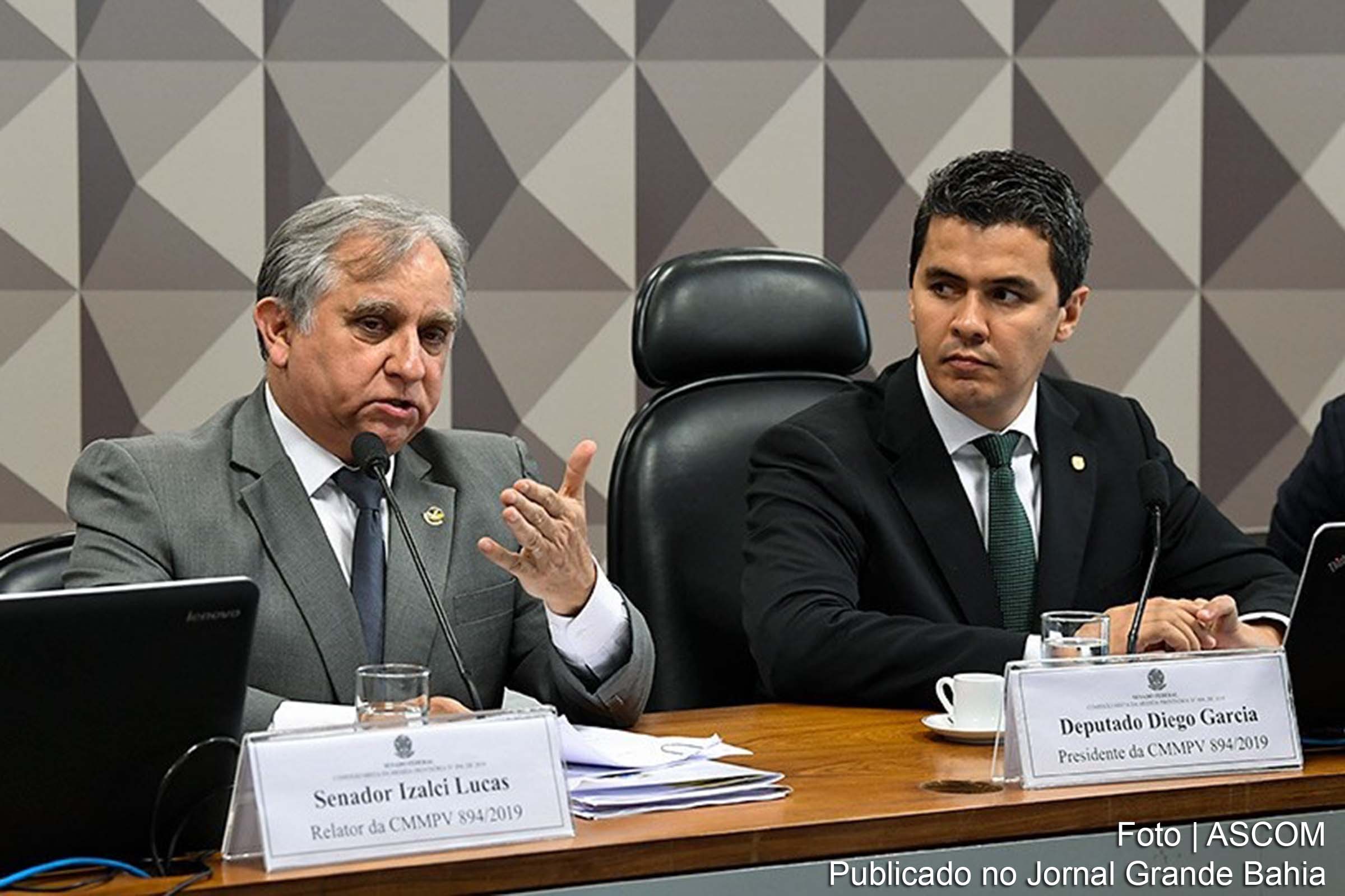 O relator da MP 894, senador Izalci Lucas, e o presidente da comissão mista, deputado Diego Garcia.