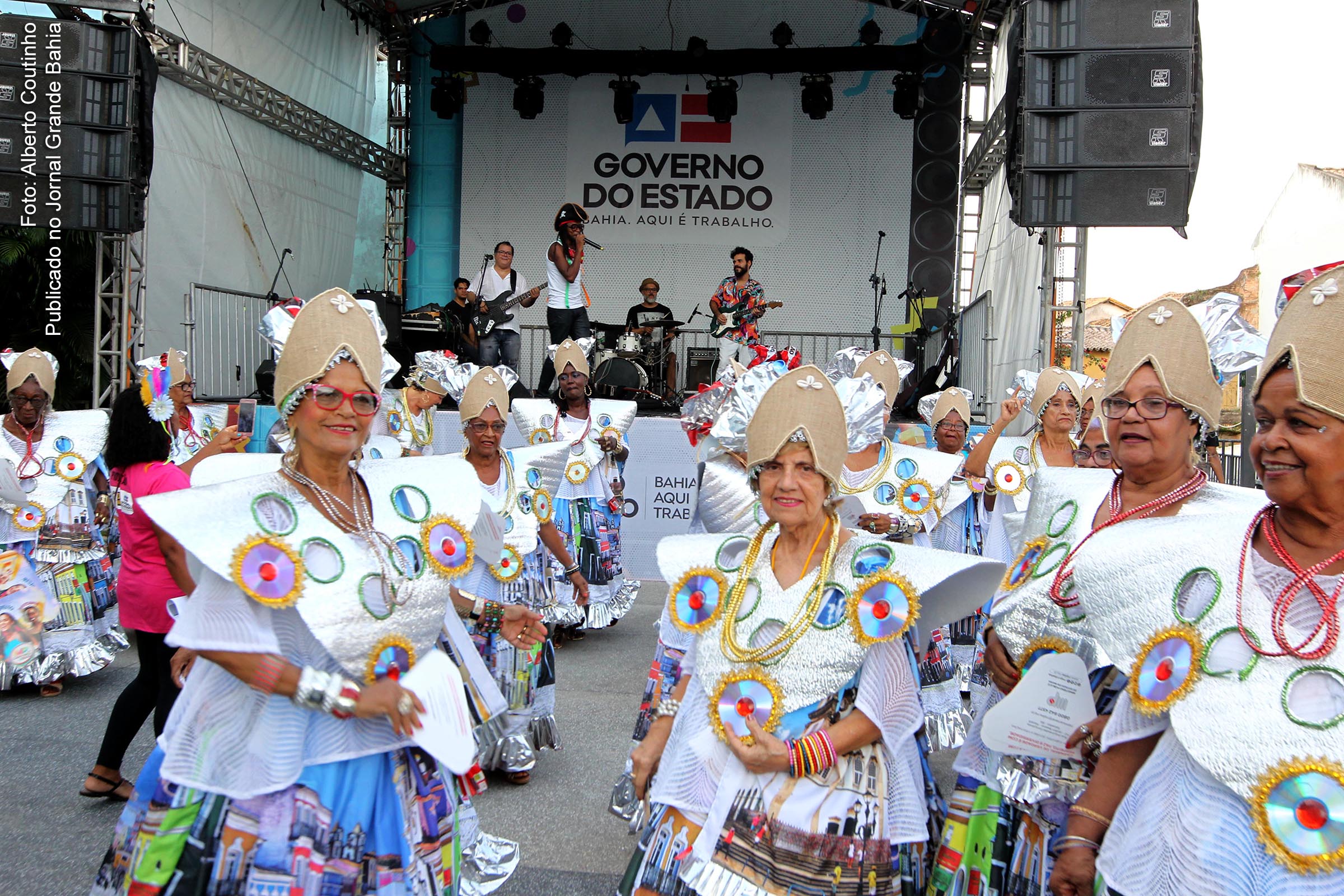 Carnaval 2020 no Pelourinho atraiu milhares de foliões.