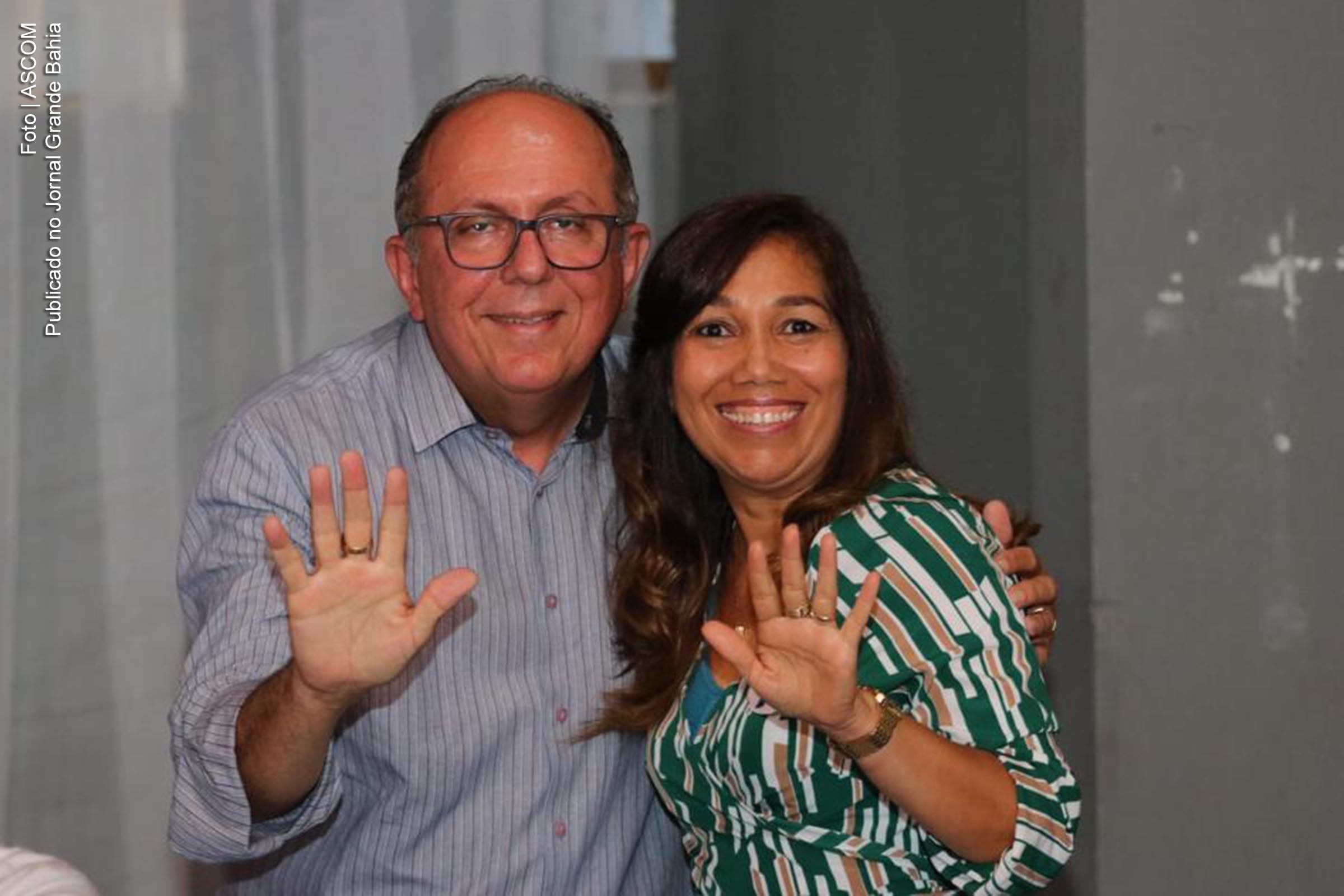 Deputado José de Arimateia e Dilza Nascimento de Carvalho (Pró Dilza), pré-candidata à prefeita de Catu.