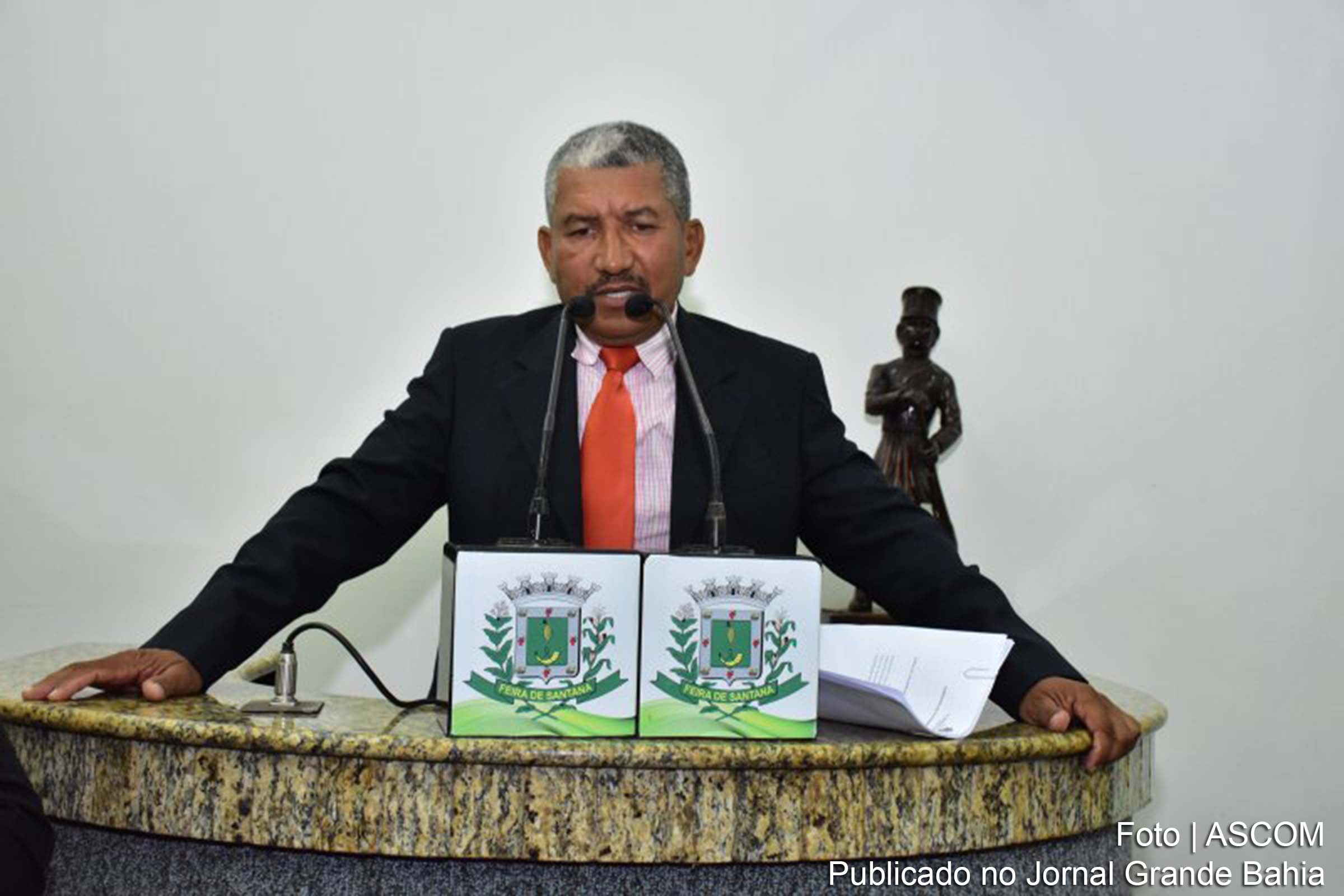 José Marques (Zé Curuca): quero dizer que aproveitei o recesso para visitar comunidades, obras, amigos, postos de saúde e fazer novas lideranças. Quero agradecer ao prefeito pelas obras, uma parceria que deu certo e também ao deputado federal José Nunes.