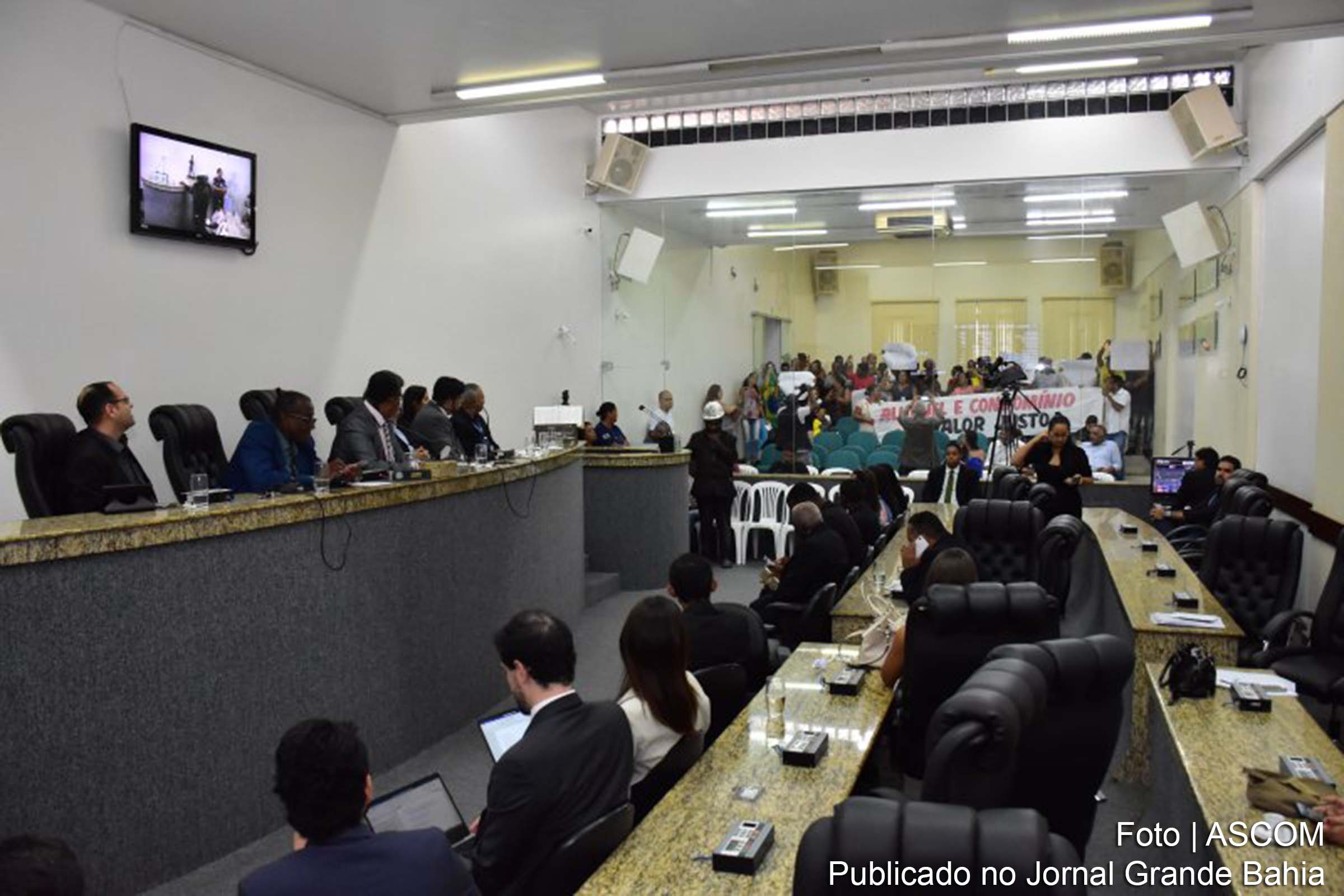 Câmara Municipal de Feira de Santana promove audiência pública para discutir Parceria Público-Privada para iluminação pública