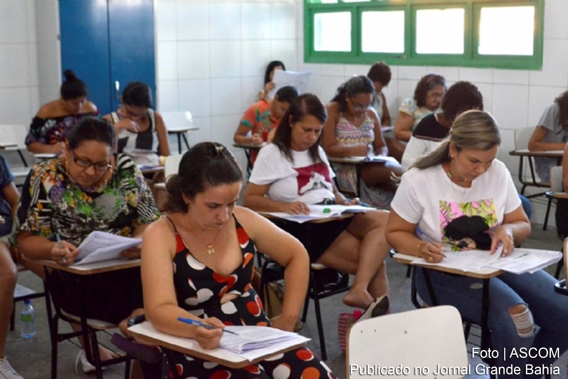prefeito Colbert Martins Filho está convocando os candidatos aprovados no concurso REDA para preenchimento de vagas na Secretaria Municipal de Desenvolvimento Social.