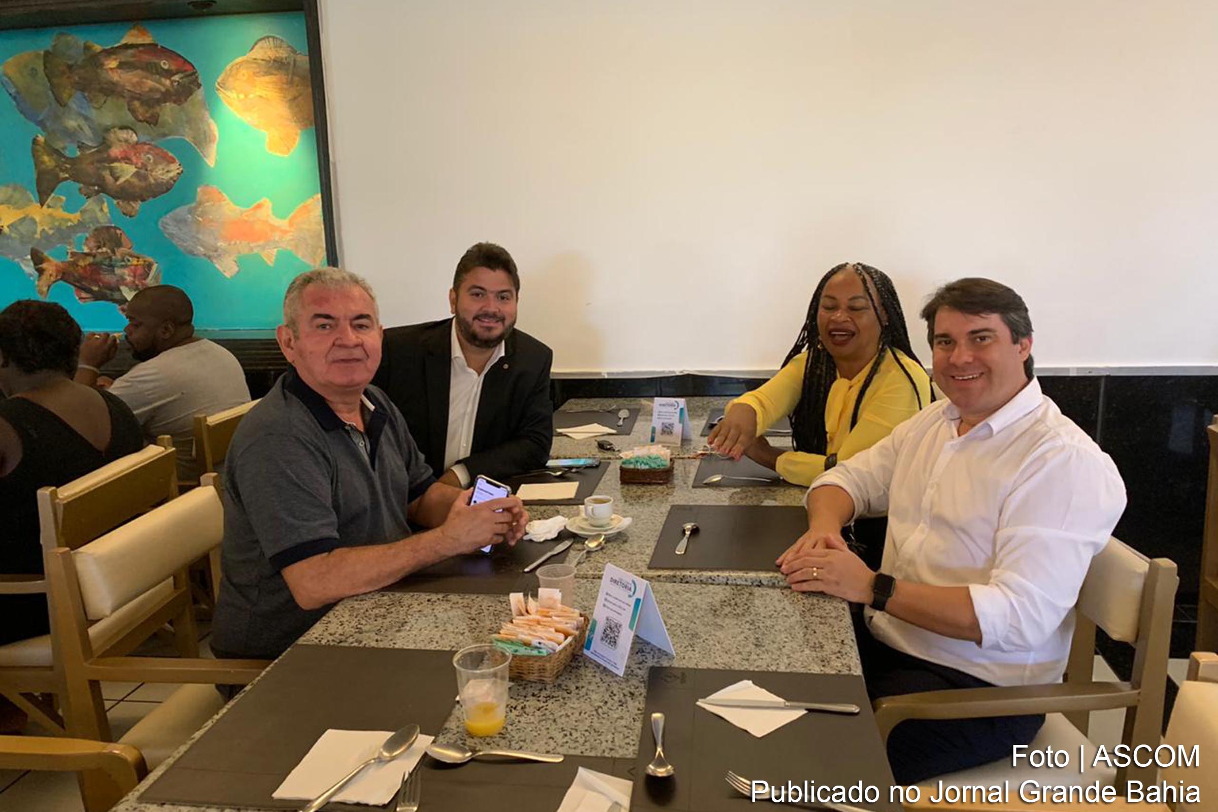 Senador Angelo Coronel e os deputados Niltinho, Diego Coronel e Olívia Santana debatem eleições 2020 em Salvador.