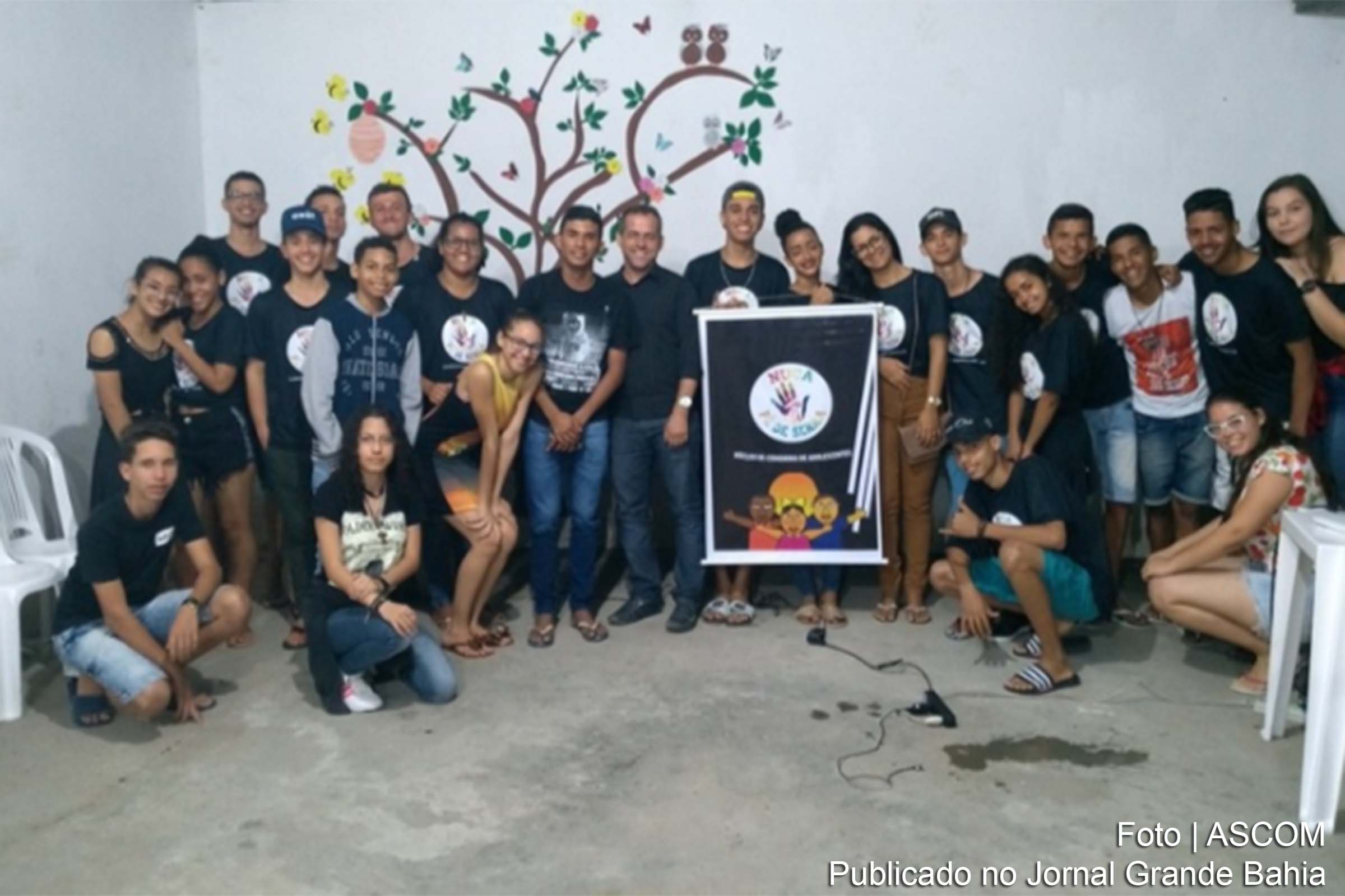 Raphael Rios e membros da comunidade de Pé de Serra participaram dos esforços para obter o Selo UNICEF.