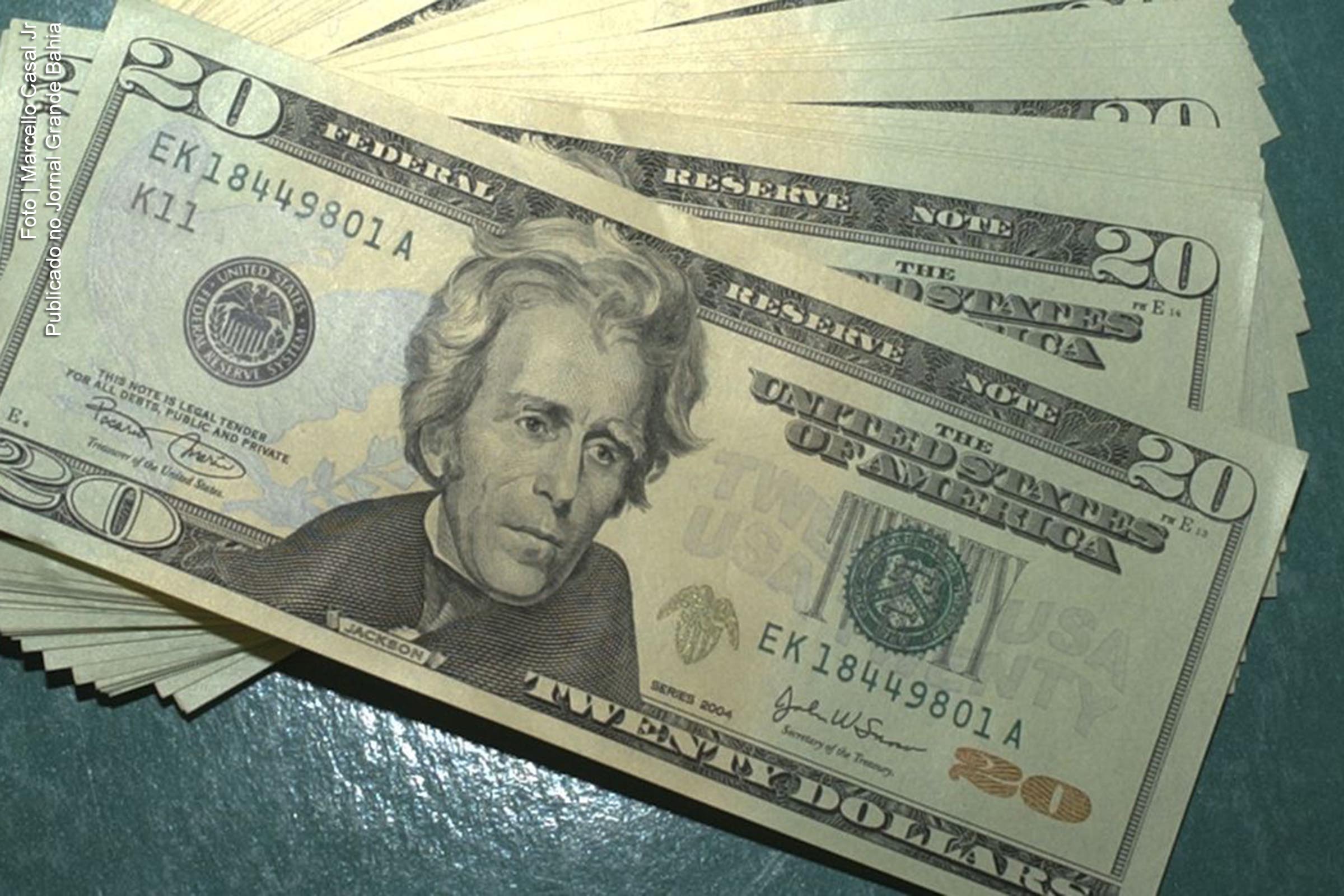 Cotação do dólar dispara sob efeito do descontrole do Governo Bolsonaro sob a economia do Brasil e crise do capitalismo decorrente dos efeitos da pandemia pelo Covid-19.