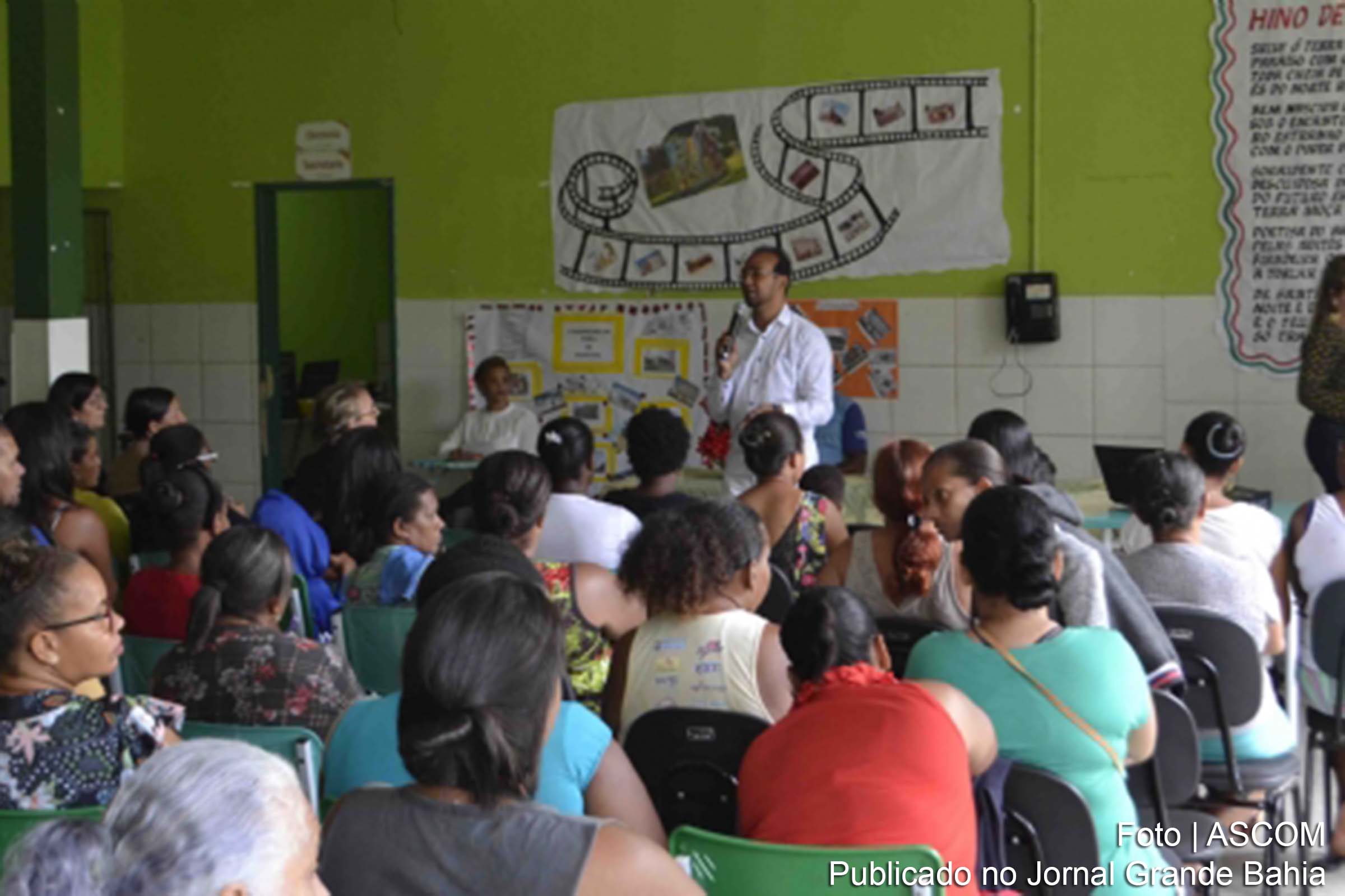 Escola Municipal Quinze de Novembro, do Distrito de Jaíba, única da Bahia contemplada com o novo modelo de escola cívico-militar do governo federal, está em fase final de reforma.