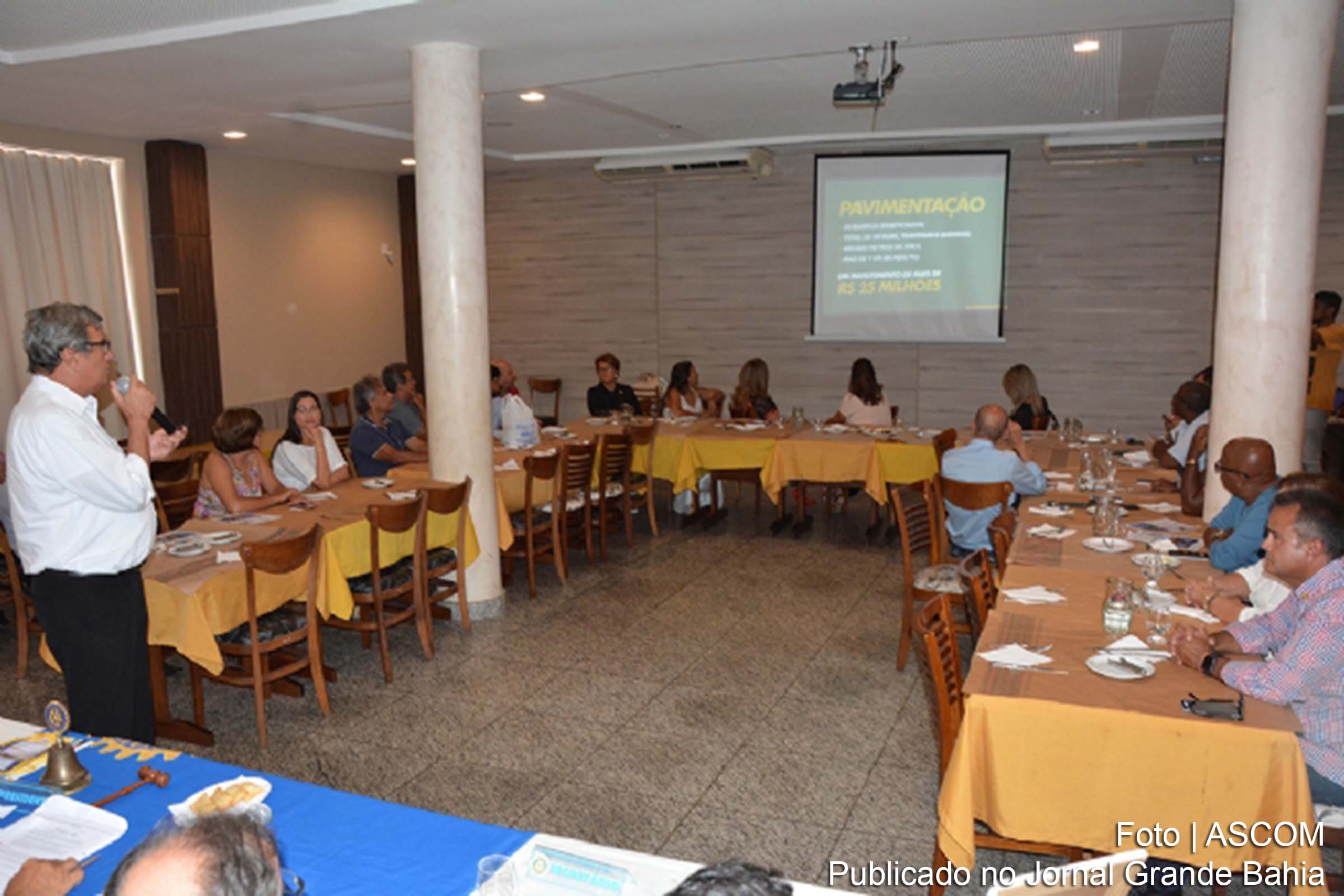 Prefeito Colbert Martins abordou requalificação urbana do Centro Histórico, abertura e duplicação de ruas e avenidas no setor Norte da cidade.