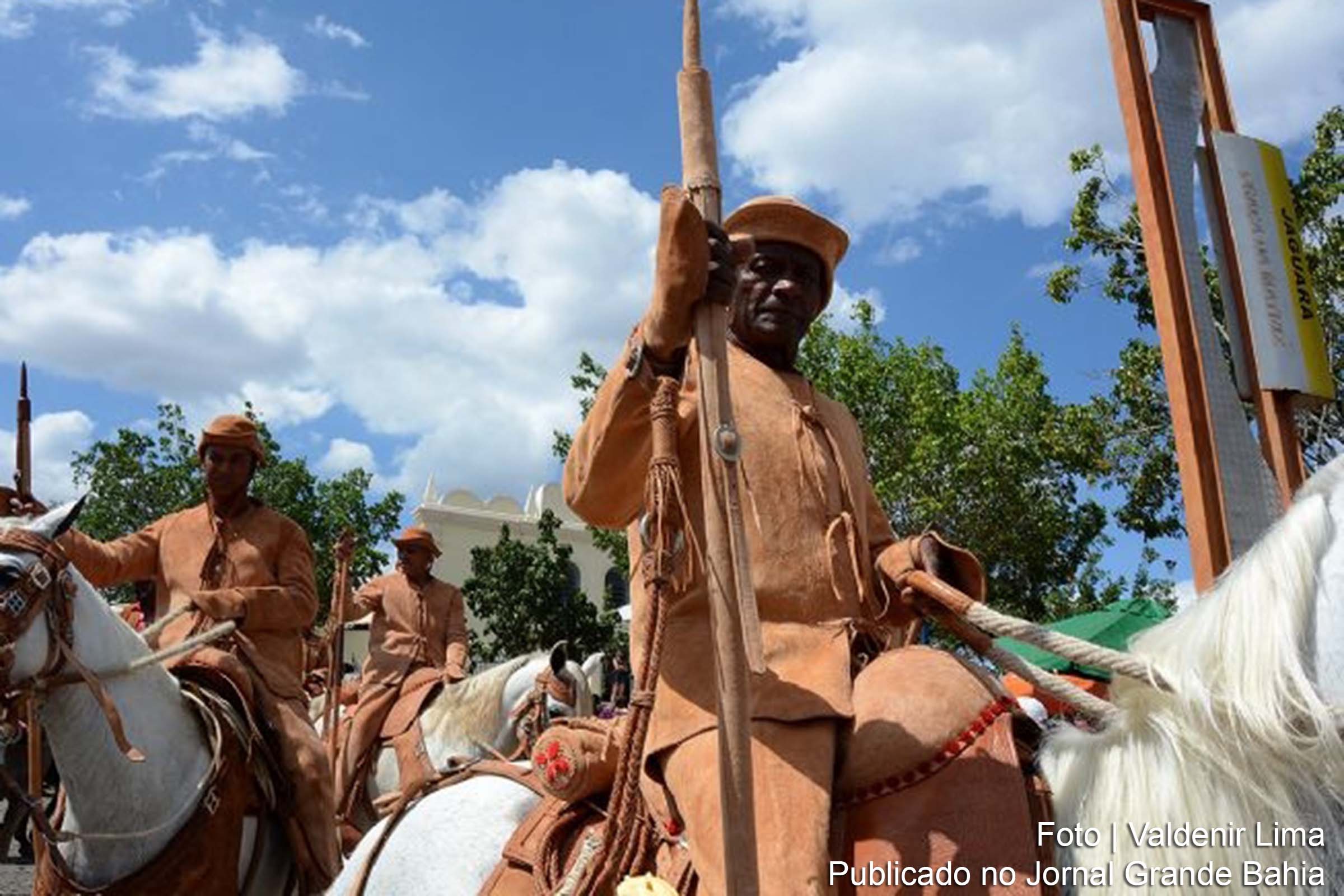 Prefeitura de Feira de Santana lança prêmio para seleção de projeto de escultura em homenagem ao vaqueiro