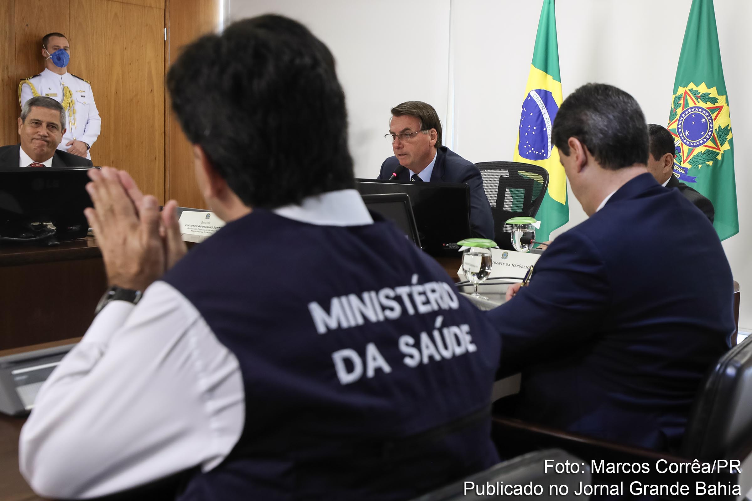 Nas redes sociais, radicalização do presidente Jair Bolsonaro não ajuda e apoiadores perdem espaço, mostra FGV