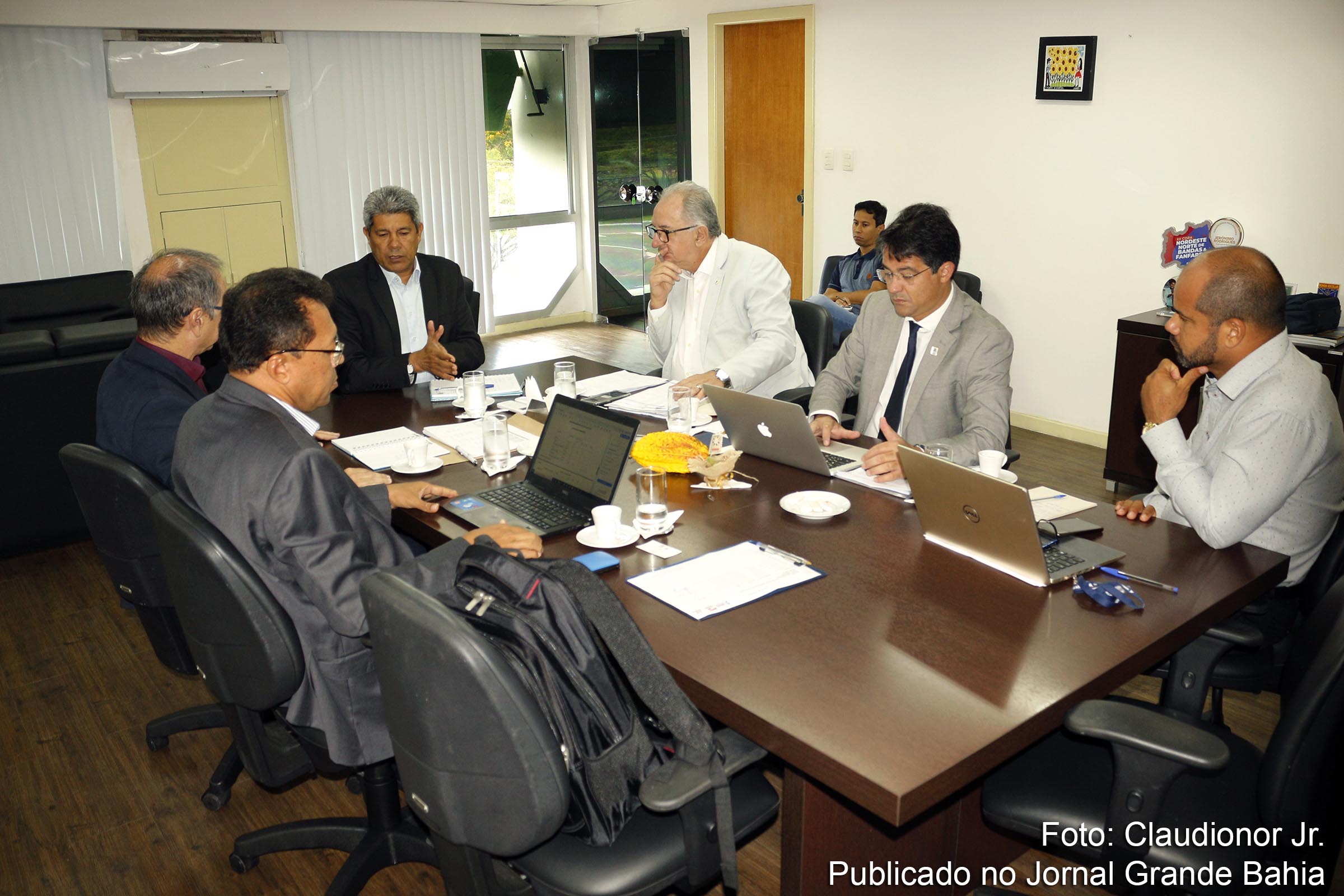 Secretário estadual Jerônimo Rodrigues informou aos reitores das Universidades Estaduais a liberação de recursos financeiros.