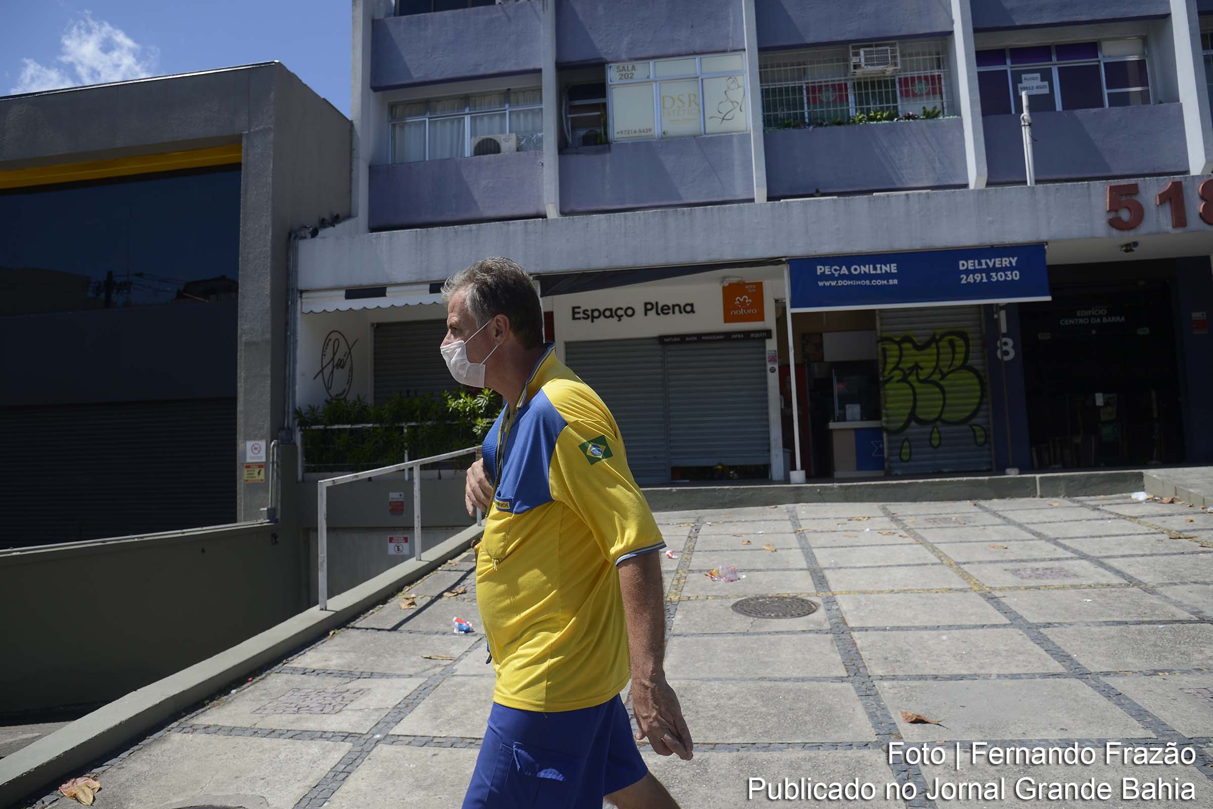 Porteiros mantém atividade durante pandemia de Covid-19.