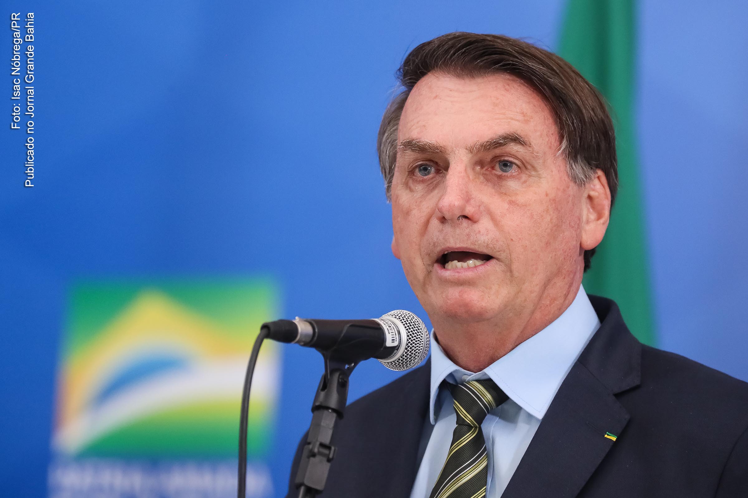 Governo do presidente Jair Bolsonaro dissimula prática de preços elevados dos combustíveis, com discursos falaciosos.