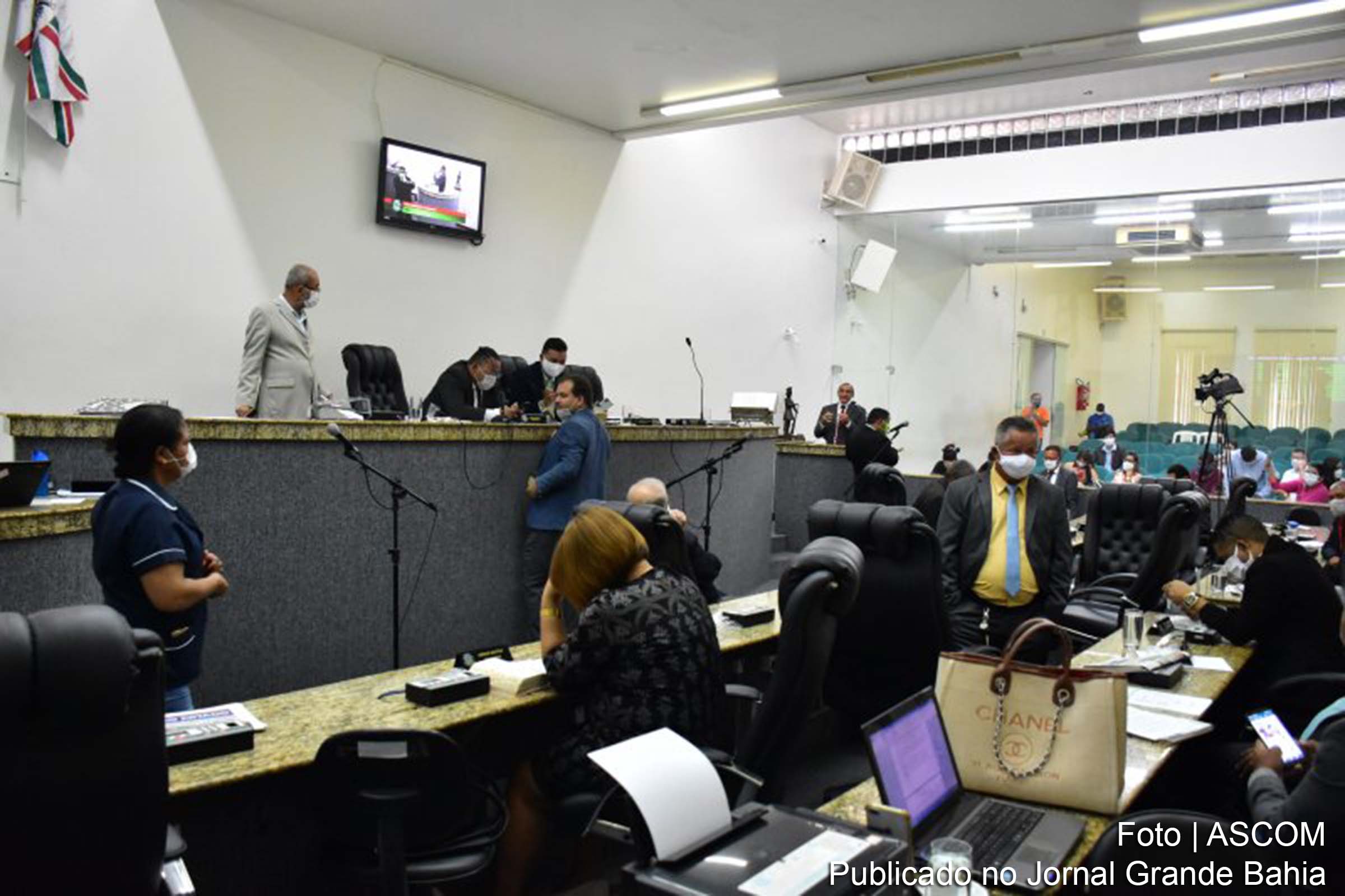 Projeto e Lei e Requerimento são aprovados pela Câmara Municipal de Feira de Santana.