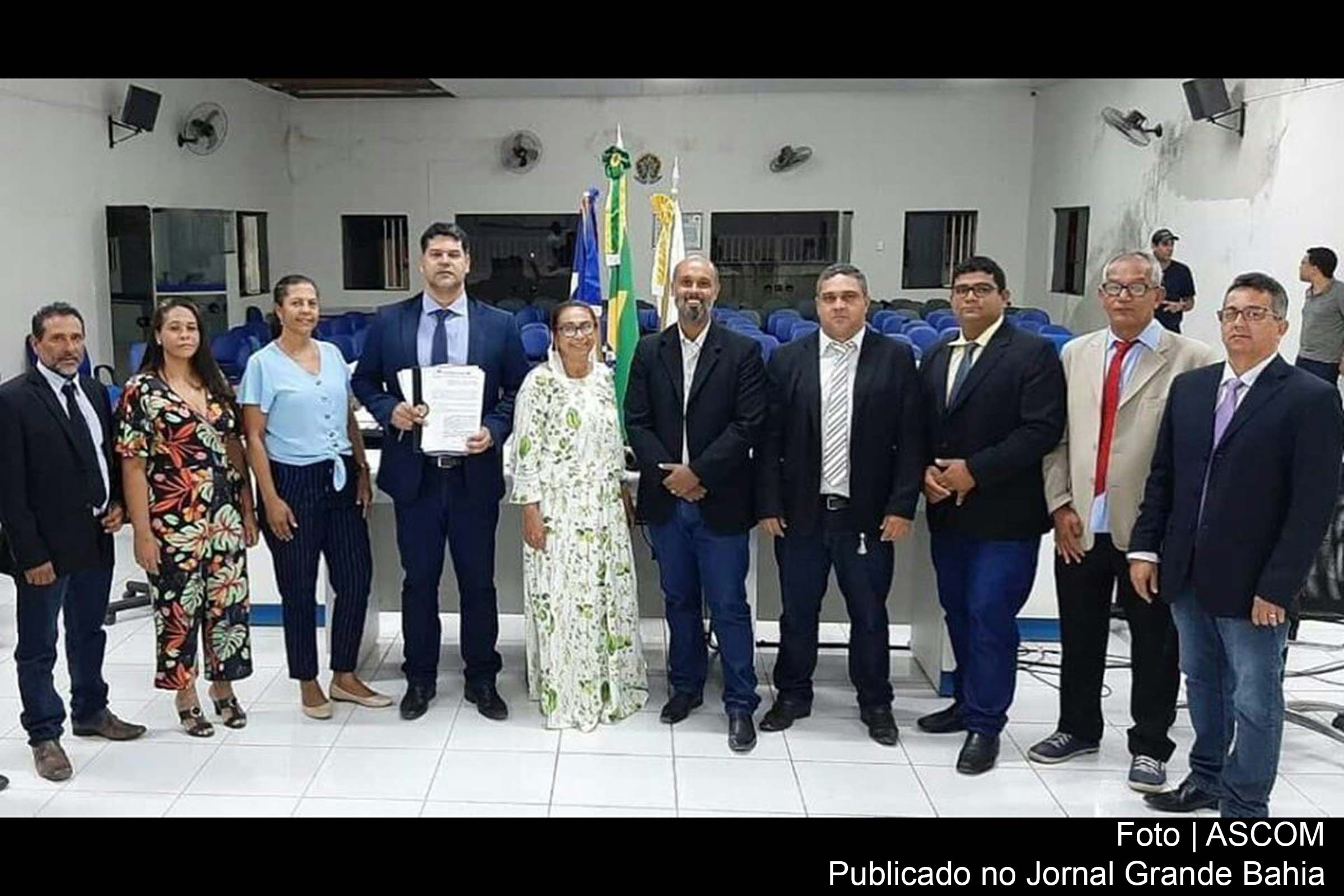 A votação foi realizada em uma Sessão Extraordinária, convocada em regime de urgência.