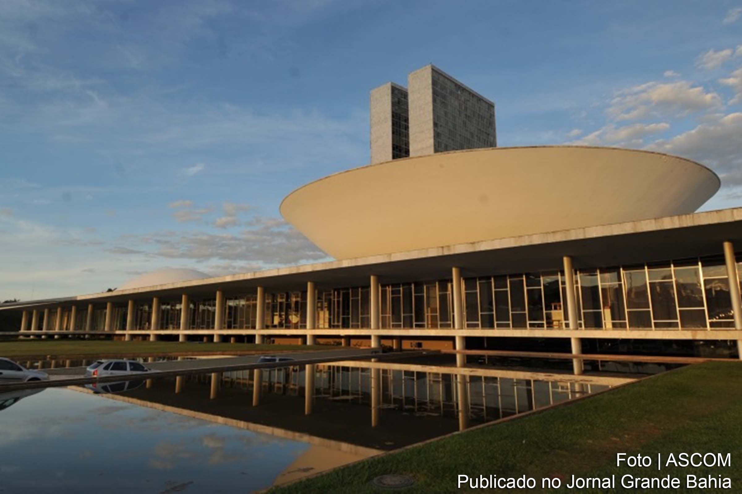 Projetos saem da pauta no Senado e são incorporados a MPs