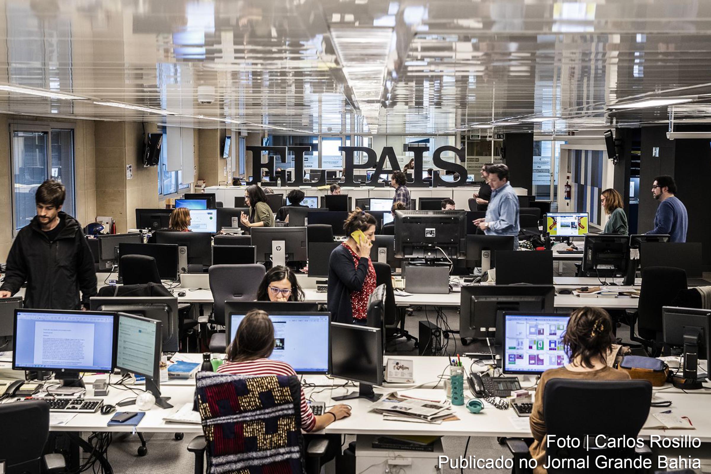 Redação do Jornal EL PAÍS em Madri. Veículo de comunicação dará em março um passo importante para garantir seu futuro jornalístico. Como outros grandes veículos, começa uma estratégia de assinatura na Internet baseada em sua comunidade mais fiel.