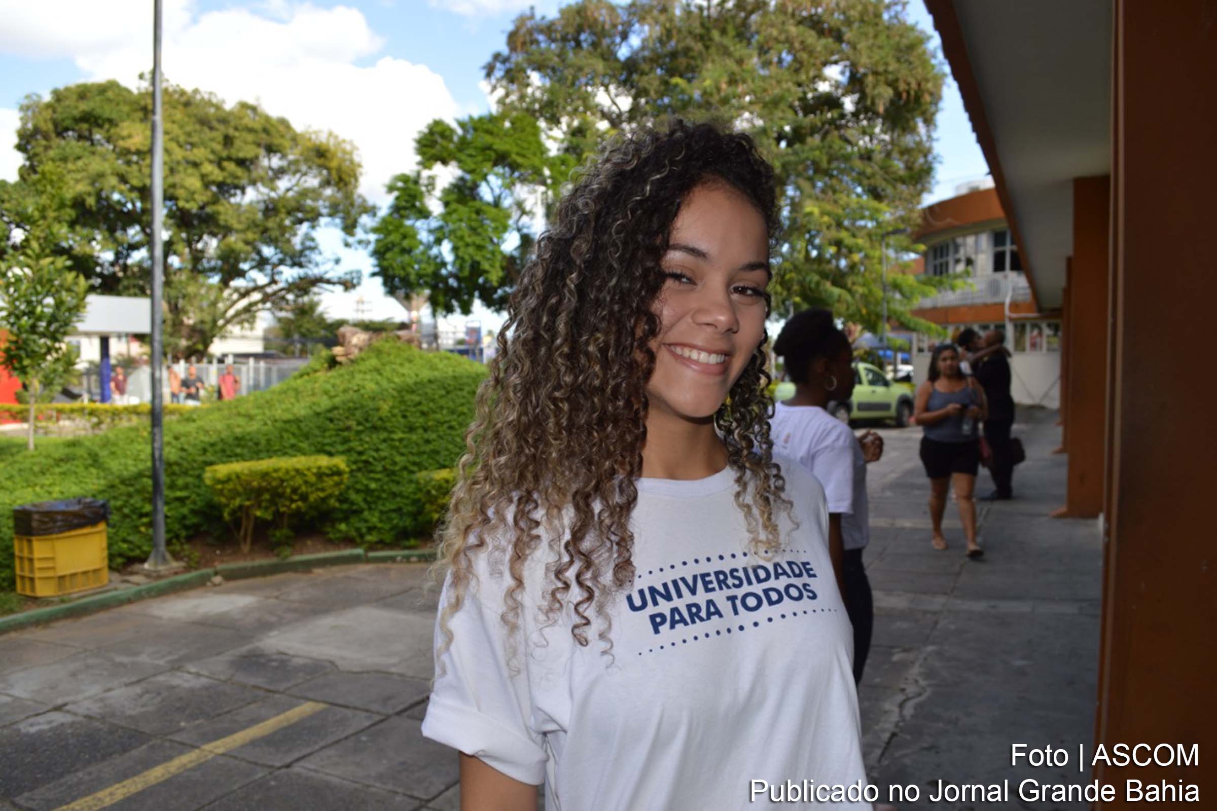 objetivo é estimular e motivar a preparação dos estudantes beneficiários do UPT para o Exame Nacional do Ensino Médio.