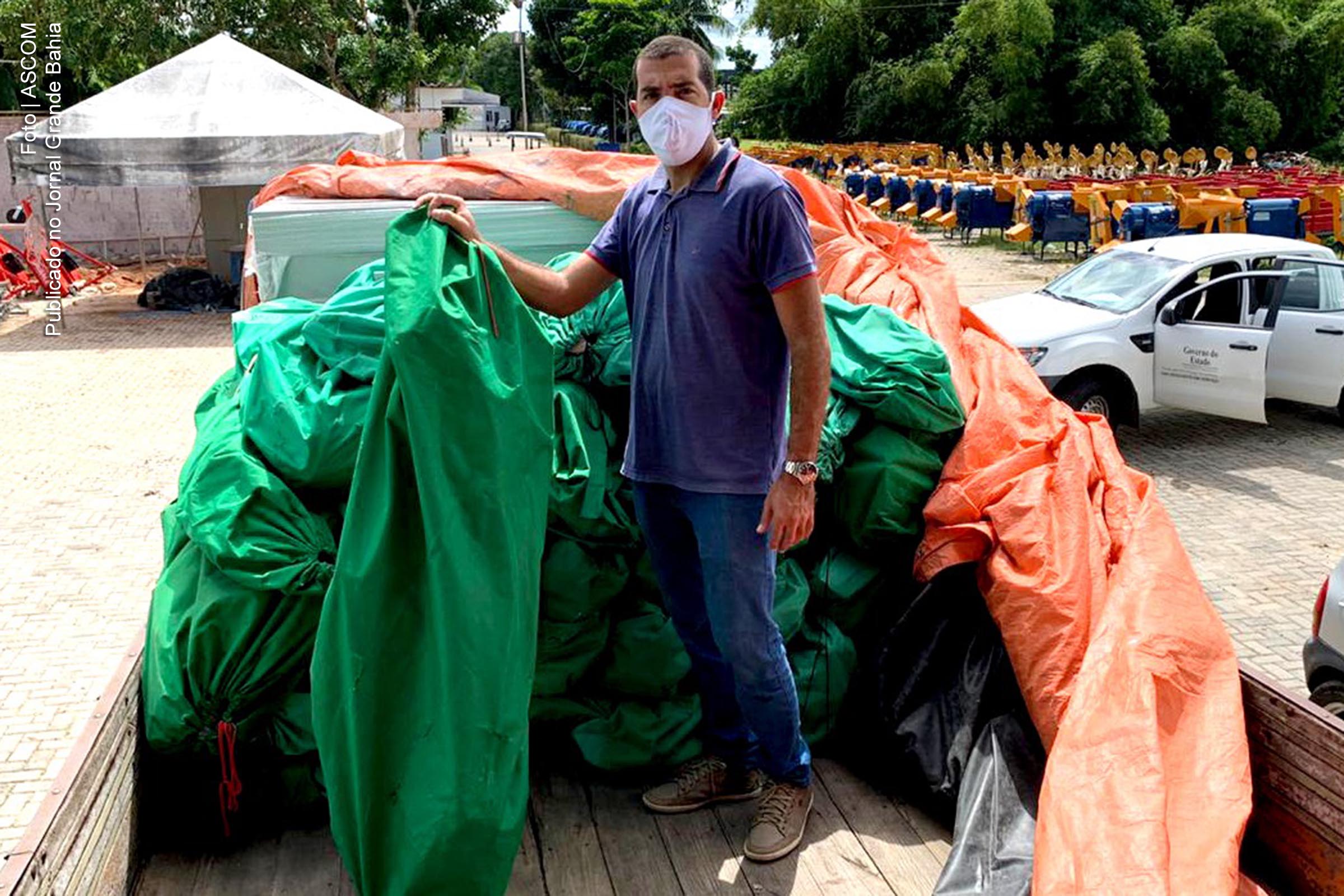 Barracas, máscaras e álcool a 70% são enviados pelo Governo do Estado à feirantes de Ilhéus.