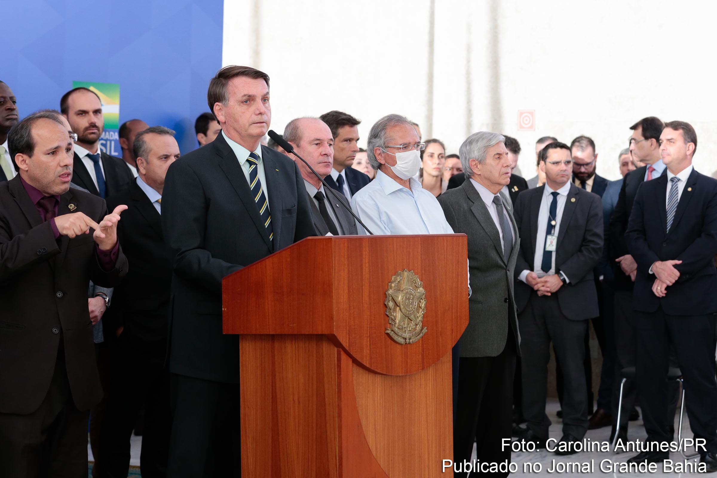 TRF3 ordena que presidente Jair Bolsonaro entregue resultados de exames de Covid-19