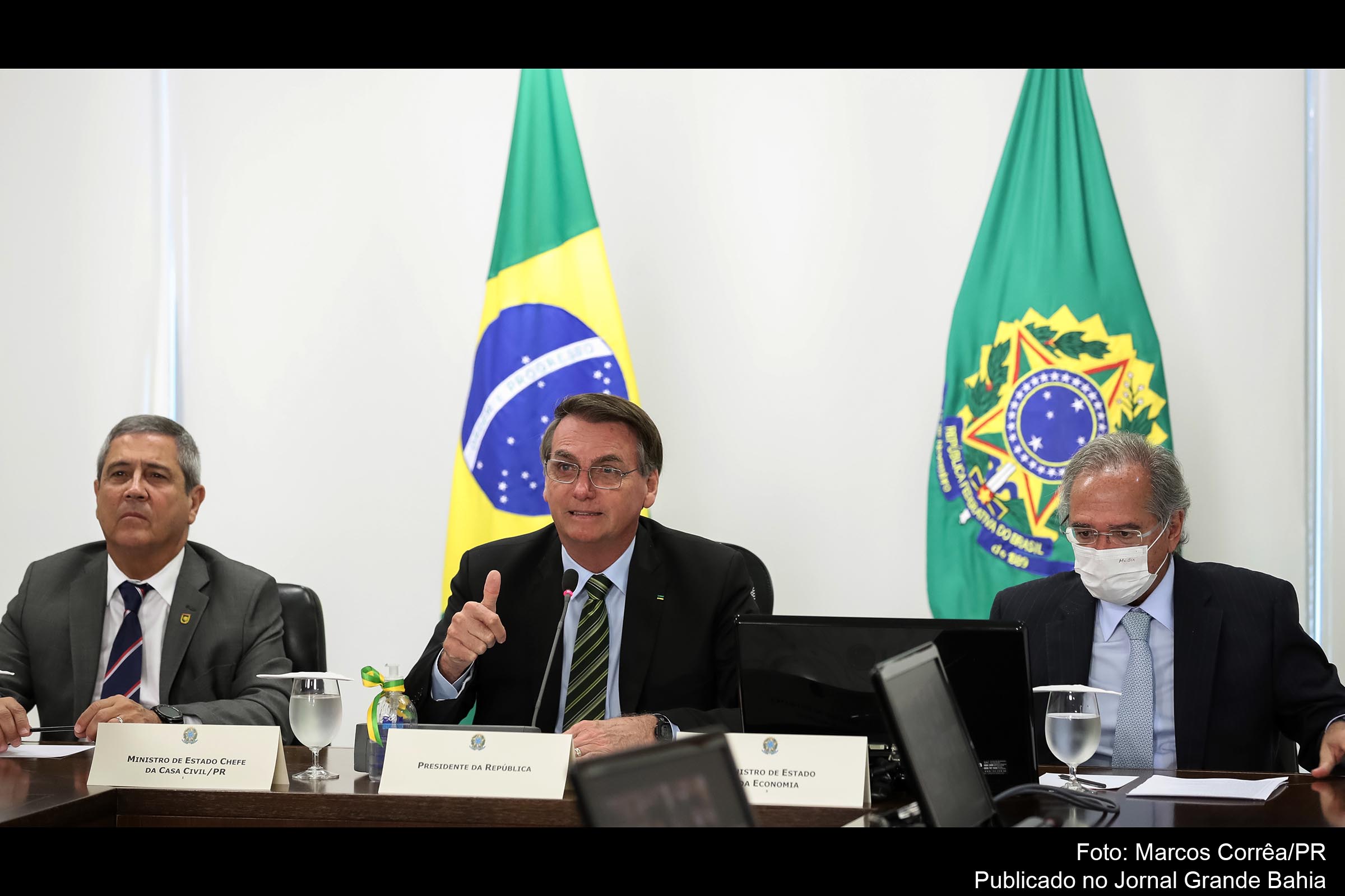 Presidente Jair Bolsonaro pede que empresários “joguem pesado” com governador de São Paulo