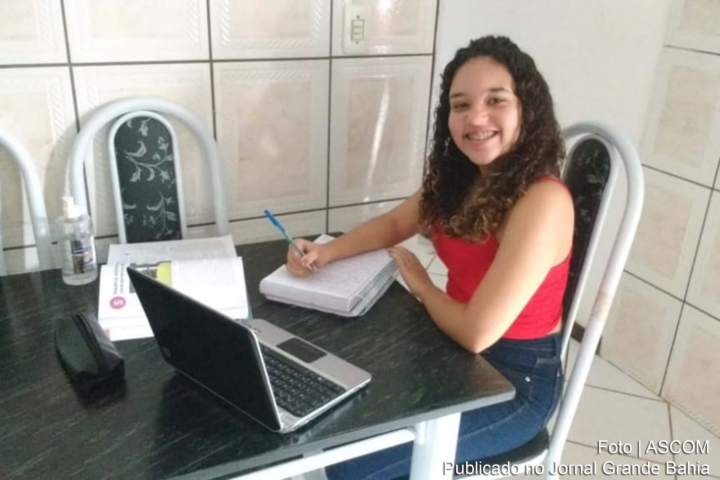 Os roteiros são direcionados a estudantes do 6º ano do Ensino Fundamental até a 3ª série do Ensino Médio.