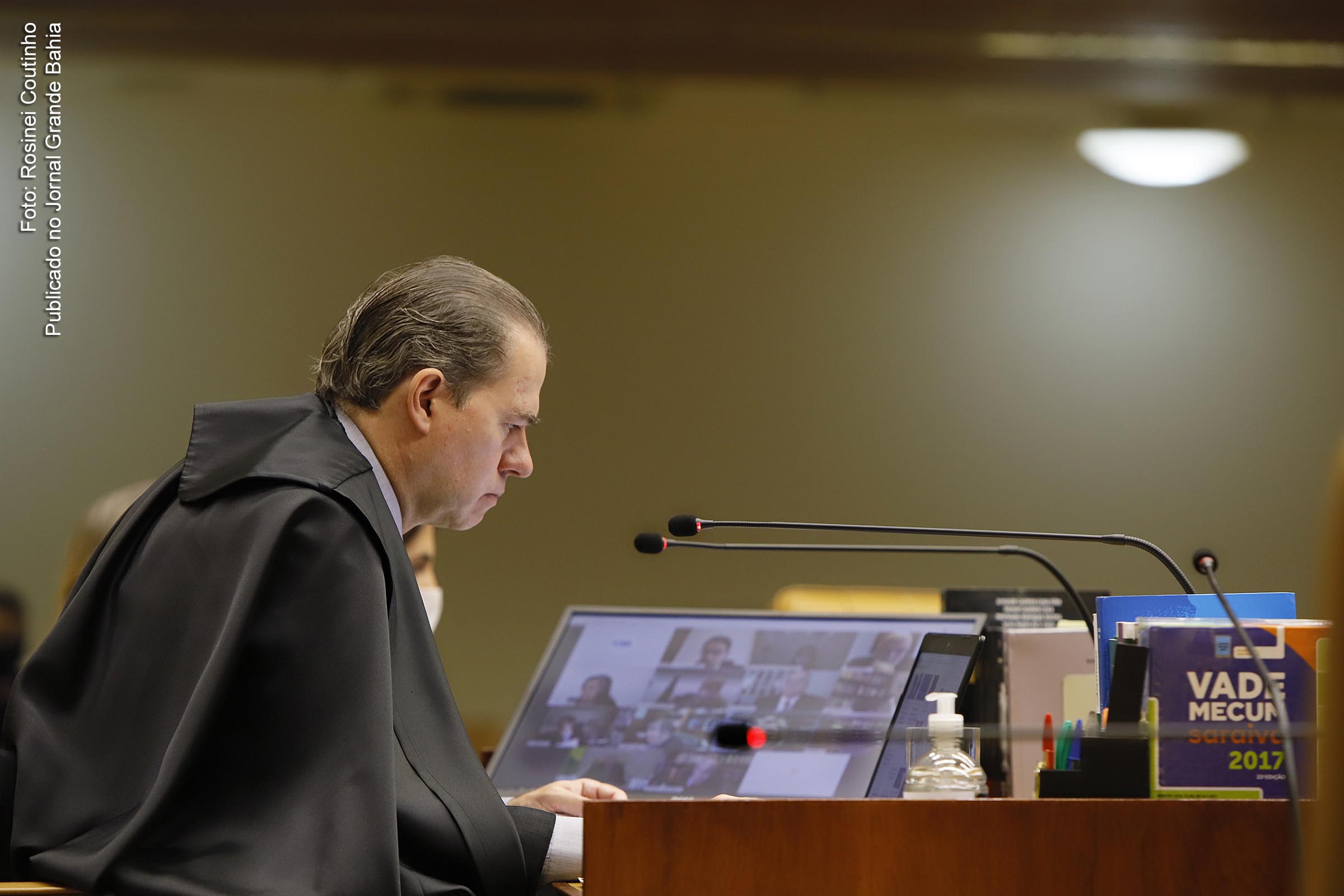 ABI e 4 partidos entram no STF contra MP sobre erros em ações de combate à pandemia