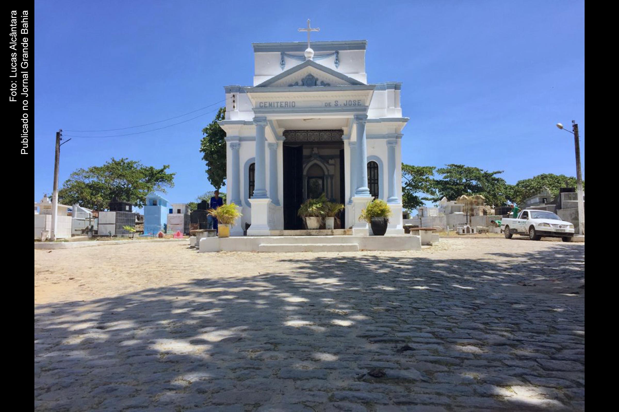 Situado no Trapiche, o Cemitério São José é o maior de Maceió. Ele foi construído parta abrigar vítimas da gripe espanhola.