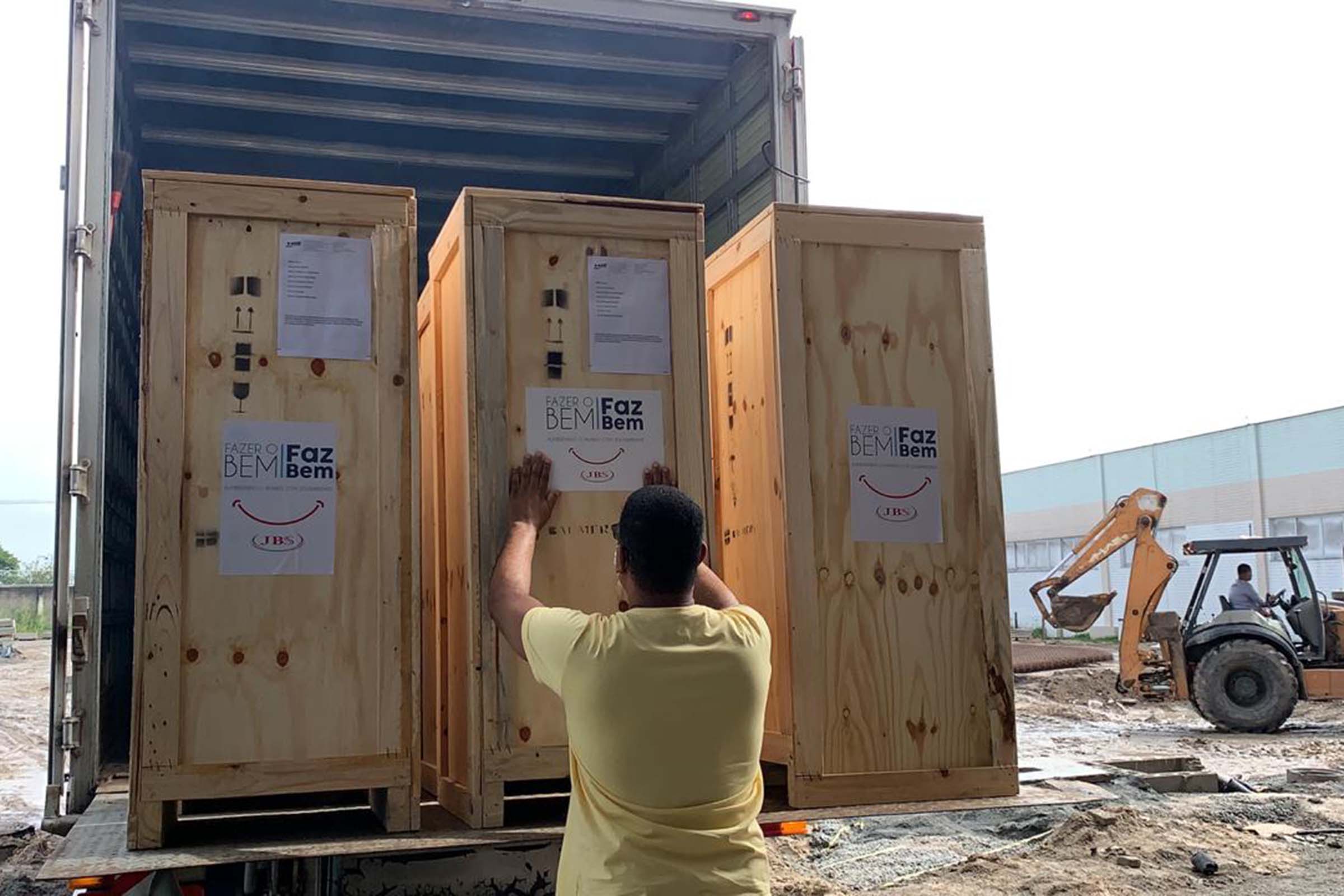 10 respiradores mecânicos doados pela JBS irão equipar UTIs do Hospital Regional Clériston Andrade, em Feira de Santana.