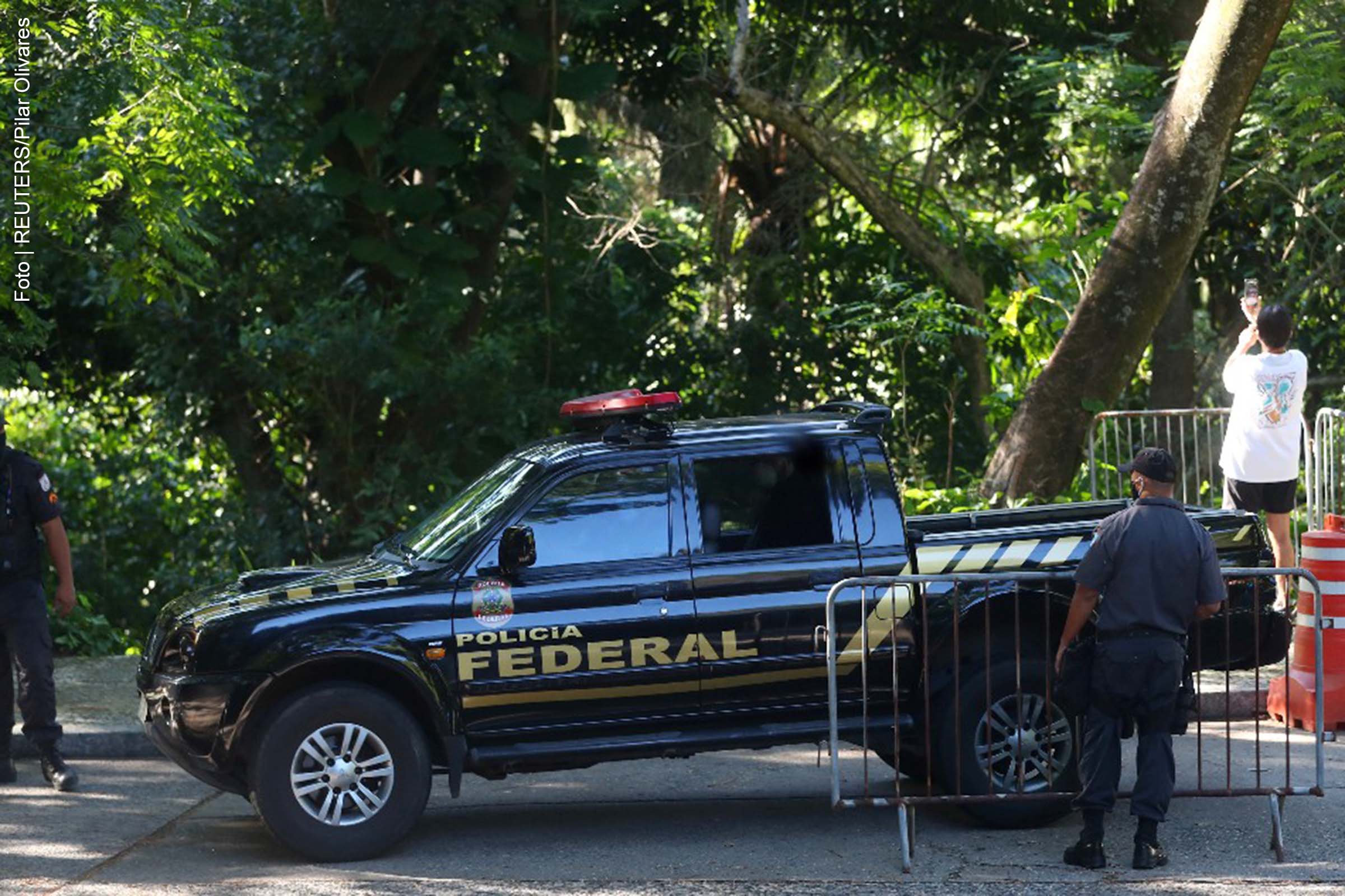 Investigação da PF verifica possível quebra de sigilo judicial envolvendo caso da família Bolsonaro no Rio de Janeiro.