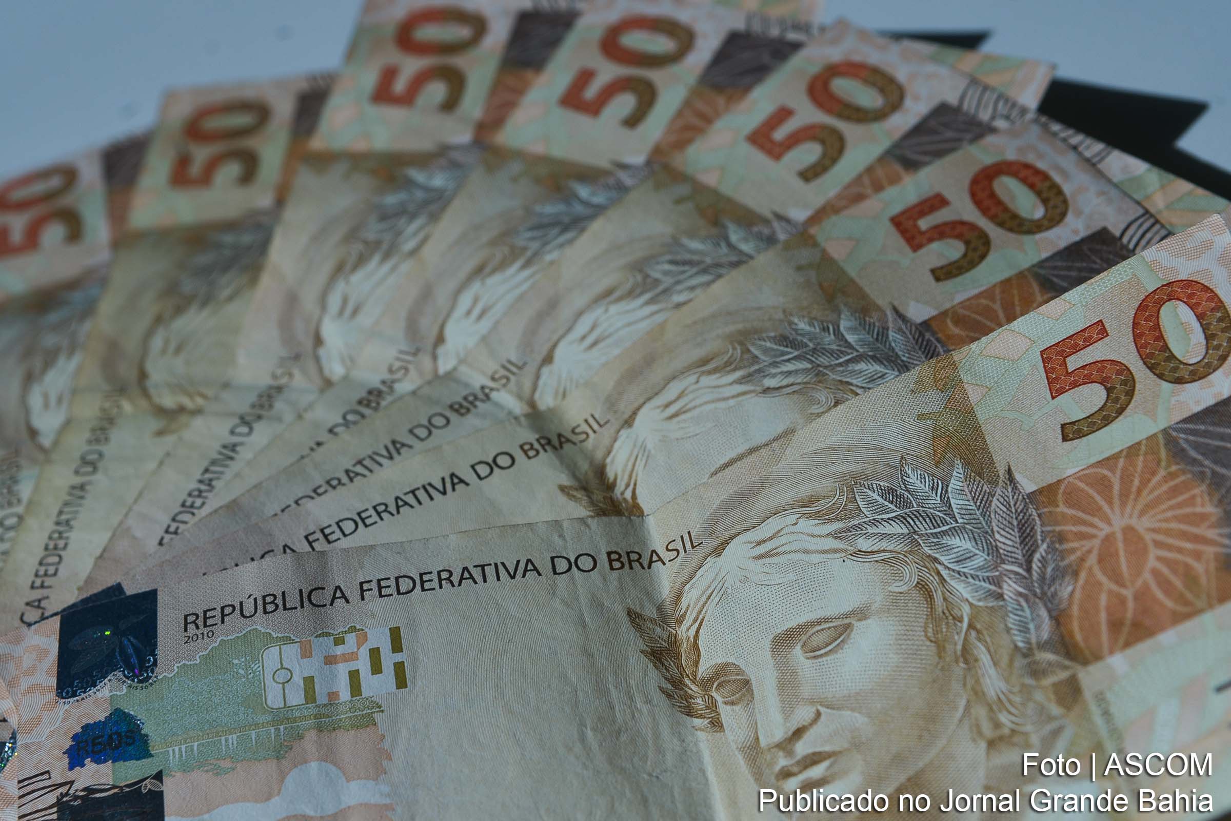 Mercado financeiro prevê queda na economia do Brasil.