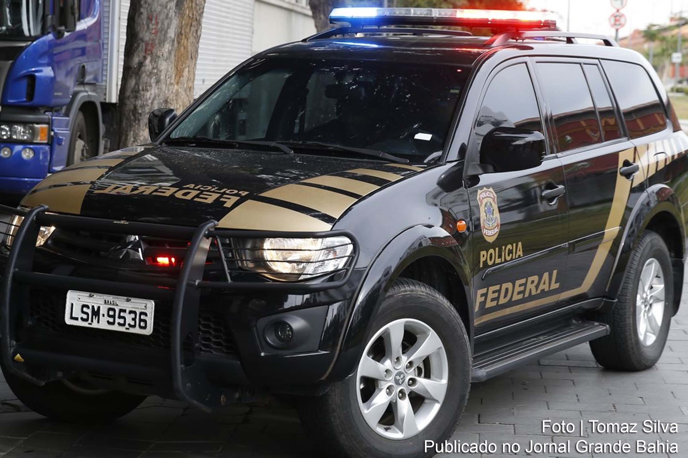 Operação Fiat Lux: A Polícia Federal prende o banqueiro Eduardo Plass em nova etapa da Operação Hashtag, desbordamento da Lava Jato no Rio de Janeiro.