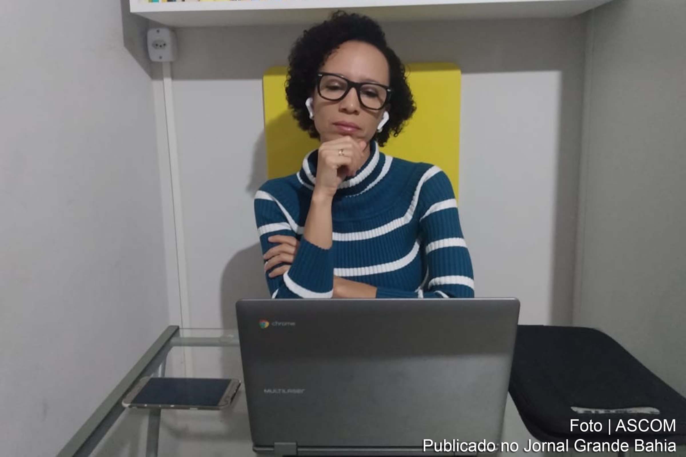 Professores e servidores da rede estadual de ensino podem solicitar atendimento psicológico on-line através do Programa de Atenção à Saúde e Valorização do Professor.
