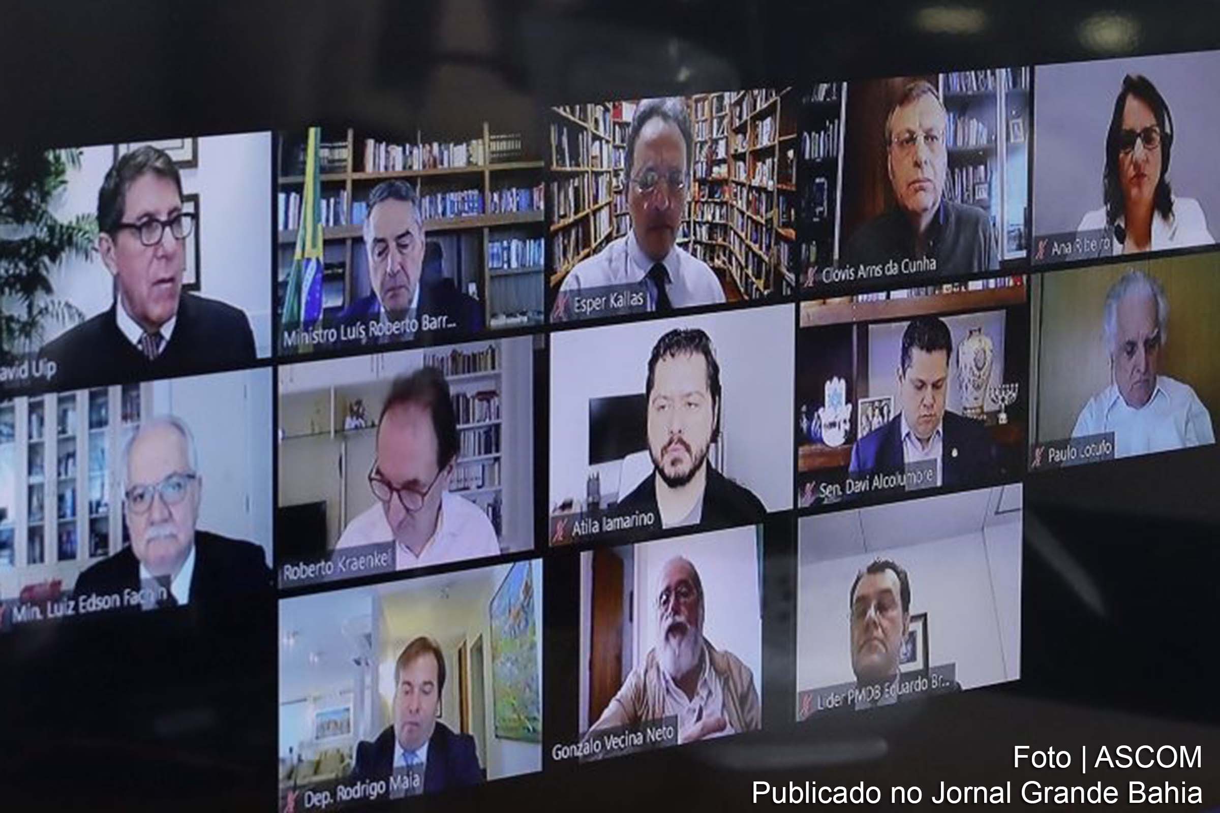 Deputado Rodrigo Maia participou da reunião com ministros do TSE, líderes e especialistas.