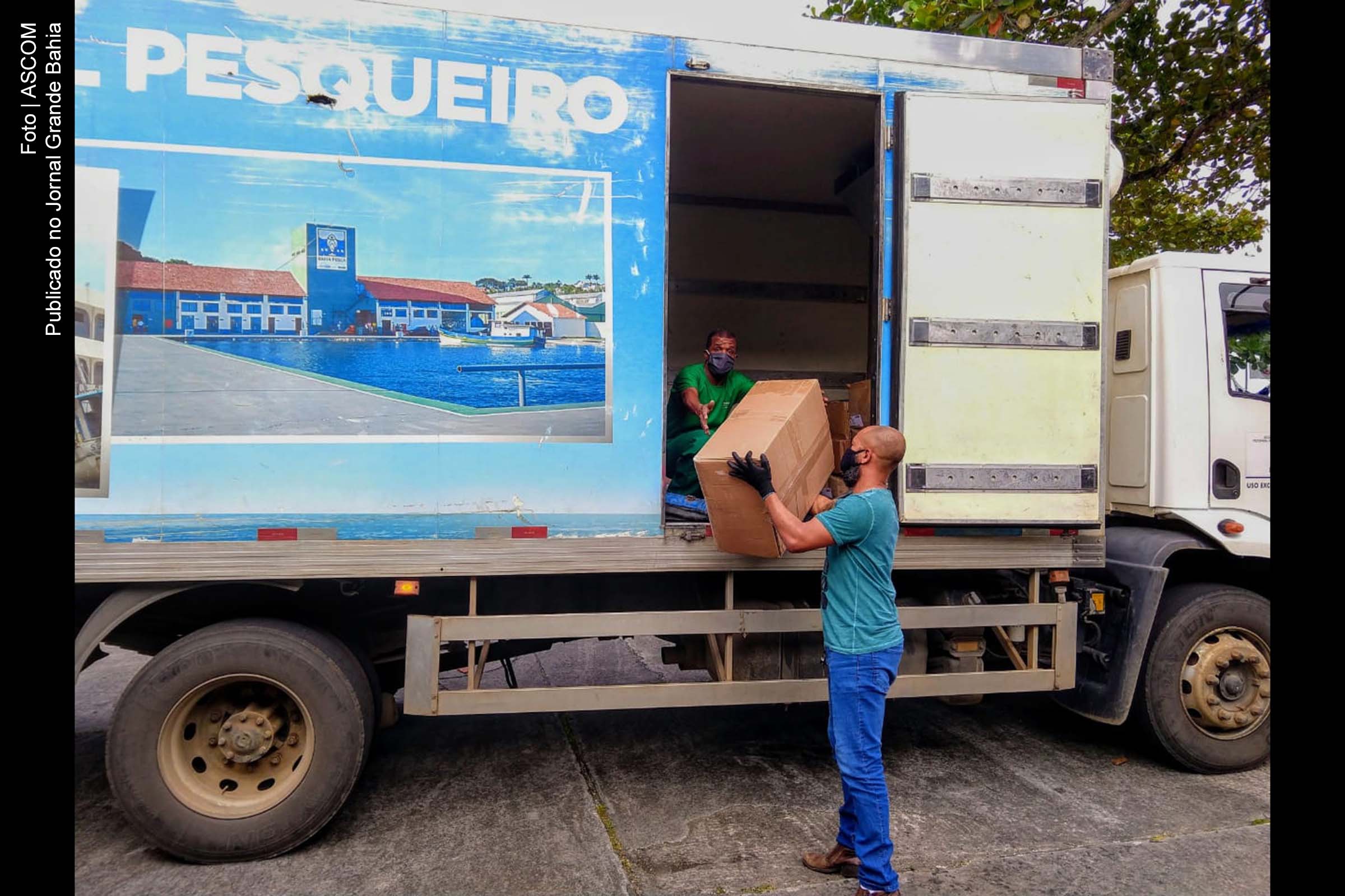 142 mil máscaras e 5 mil litros de álcool são enviados pelo Governo Rui Costa para pescadores e marisqueiras.