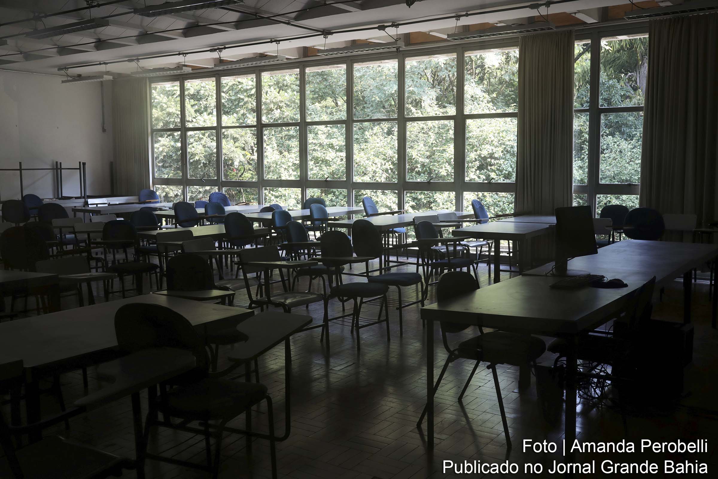 Protocolos para regresso às aulas são apresentados por entidades, no contexto da pandemia da Covid-19.