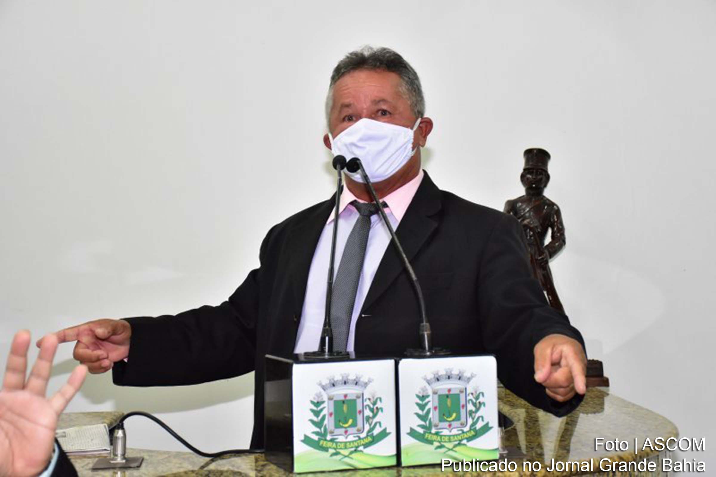 José Menezes ( Zé filé): quando chegar um vereador dizendo que fez alguma coisa, vá lá saber.