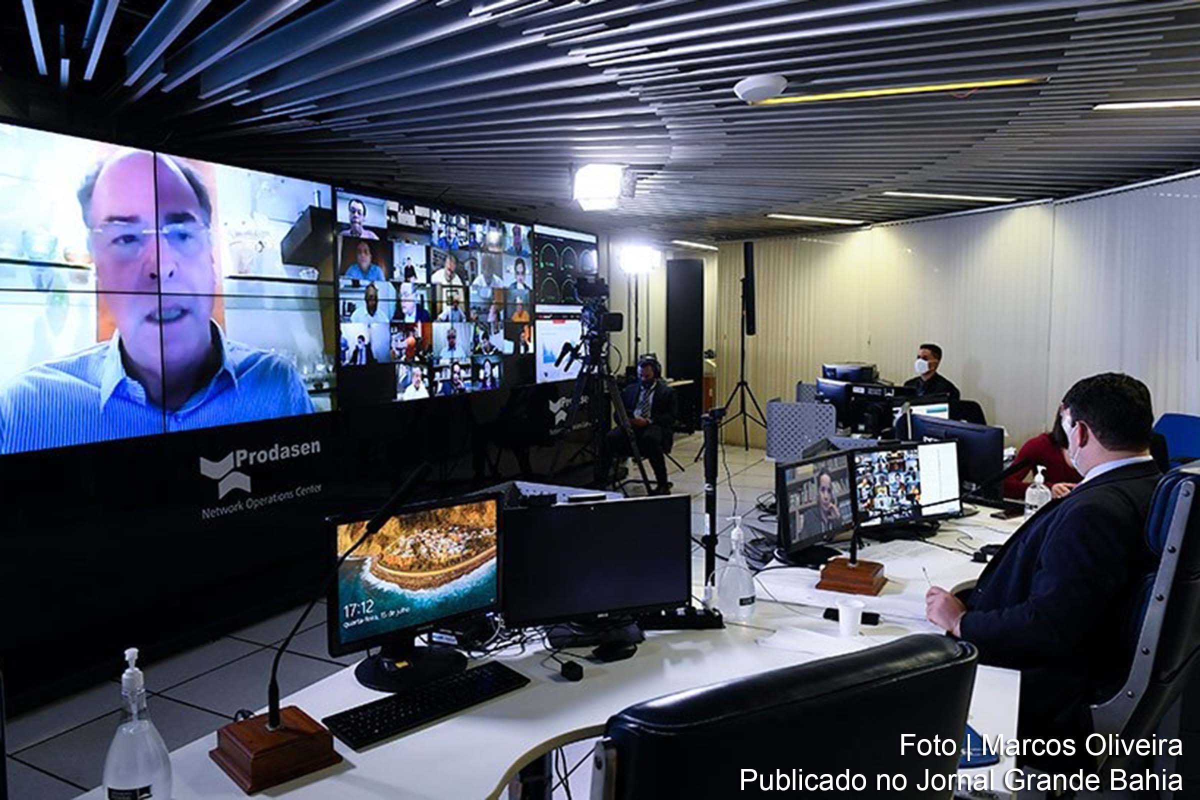 Senado deixa caducar Medida Provisória que altera regras trabalhistas